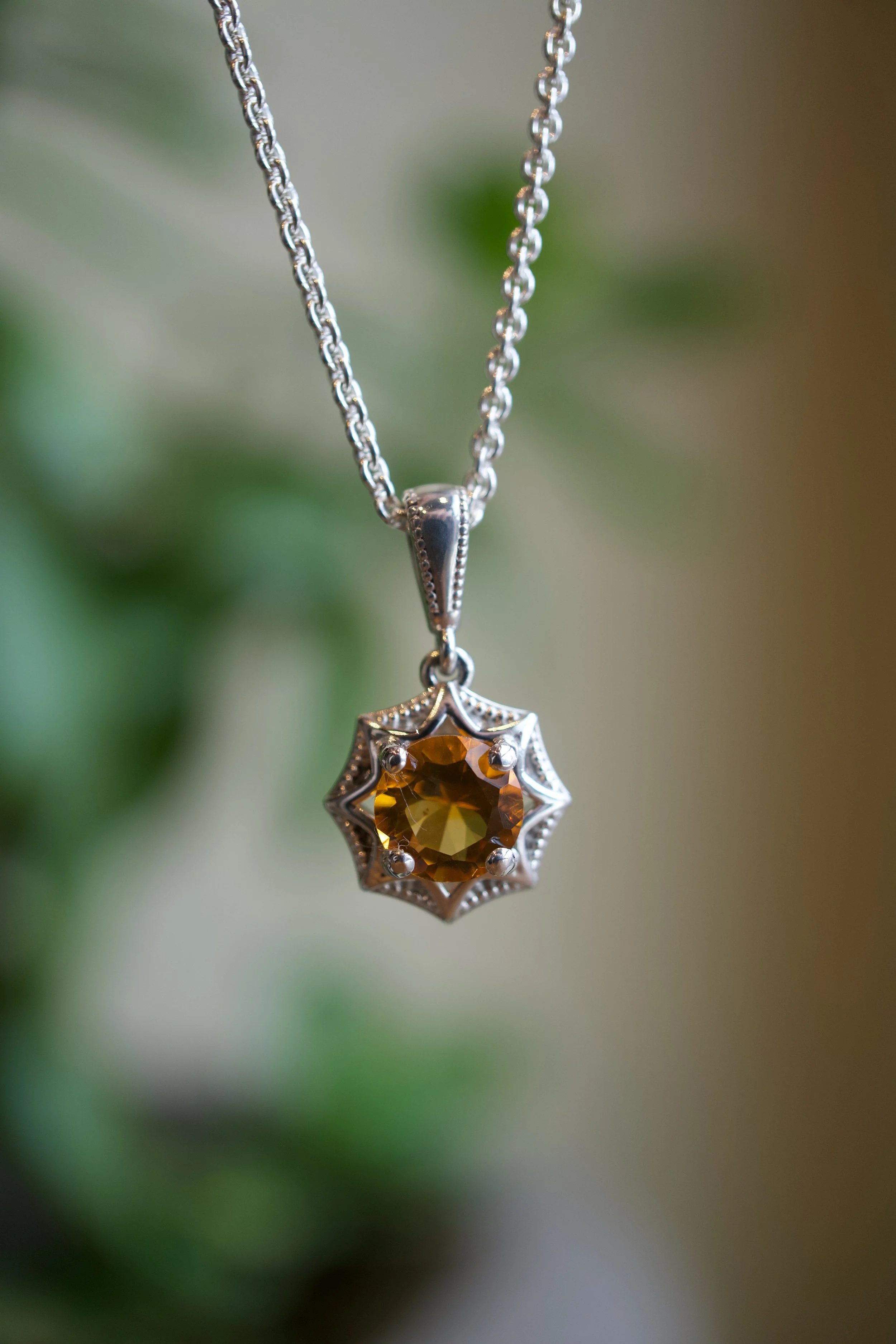 Web Pendant