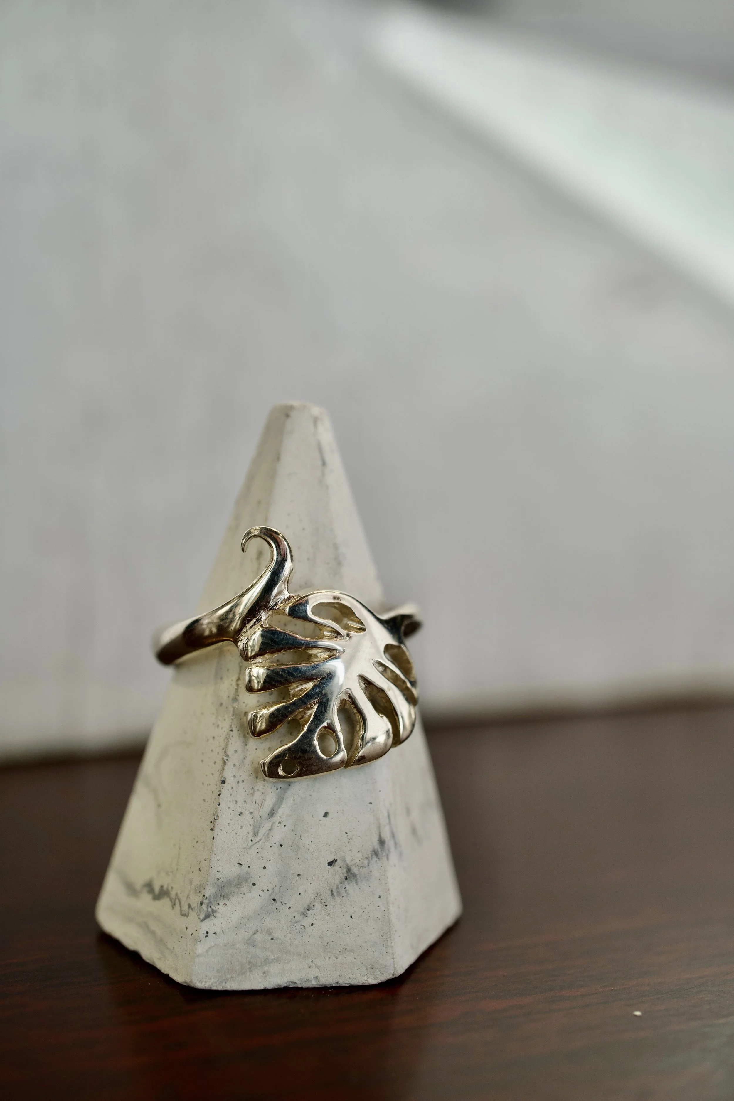 Monstera Ring