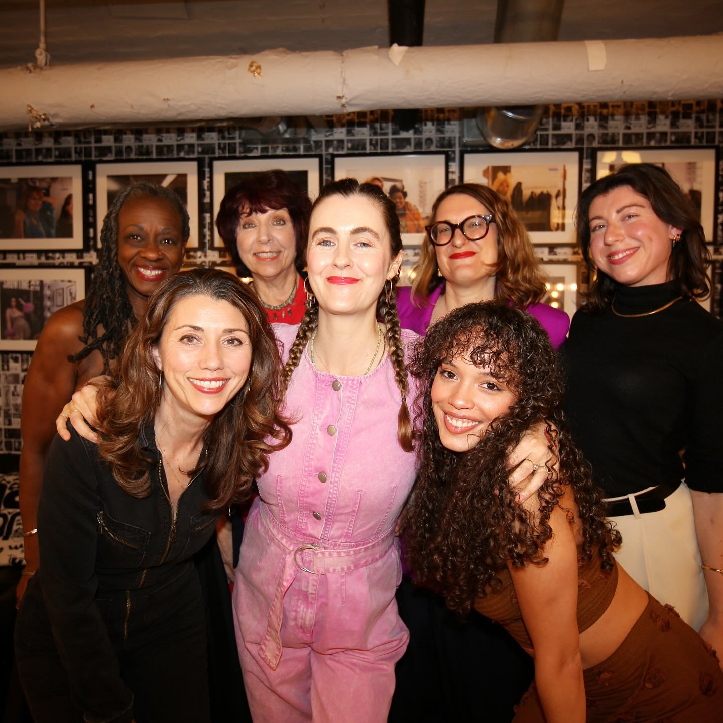 💥multigenerational mic drop💥

📷: @anneliesehorowitz