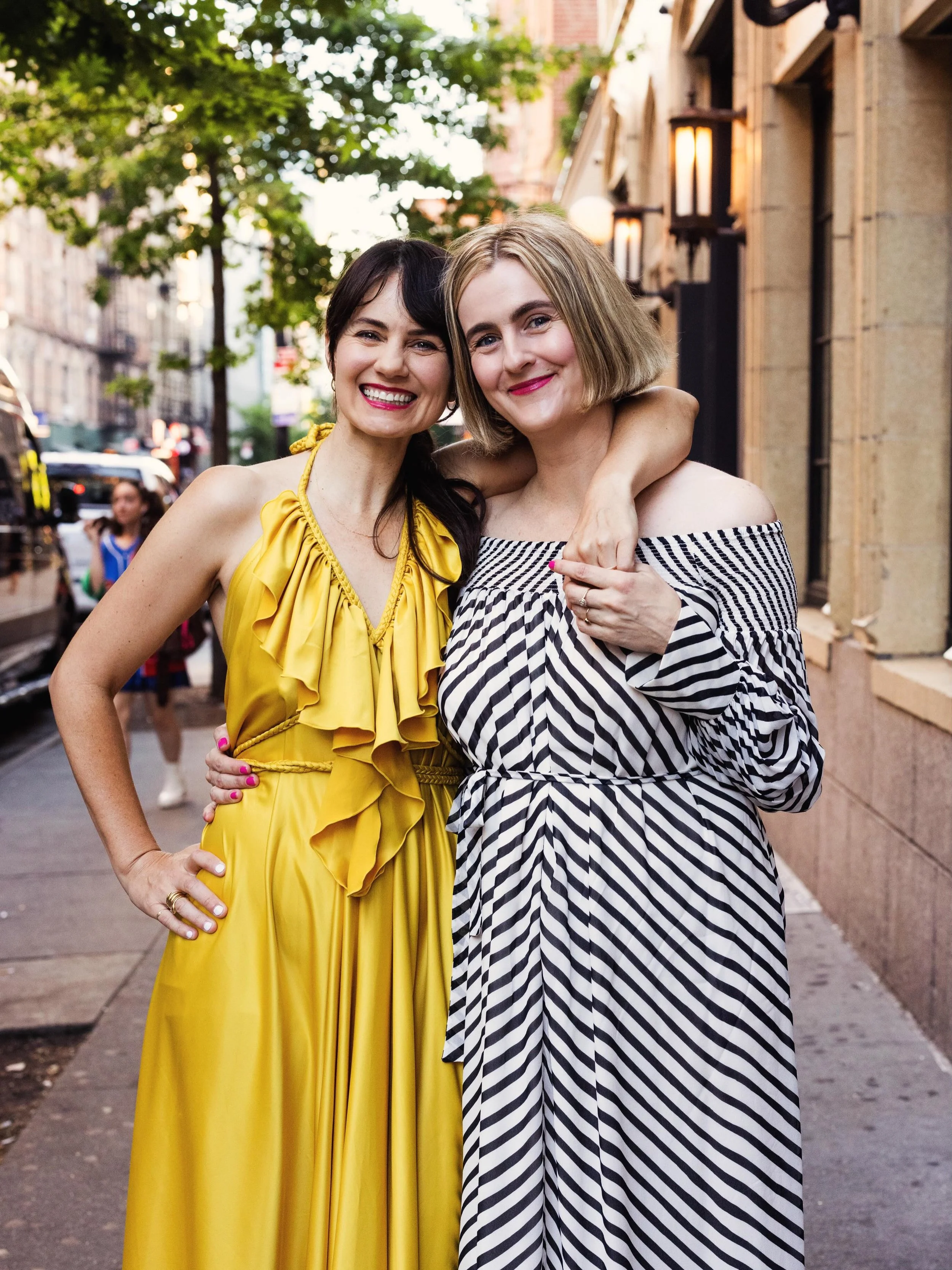 June! Knicks in five 🏀 (and the city exploded); Shan + Ash got married and gave us an excuse to wear fancy dresses; Rozie graduated 3K 🎓; I published my 8th book and wore sequins to prove it ✨; Whitney/Highline/ice cream/sunnies/pals🍦; many backse