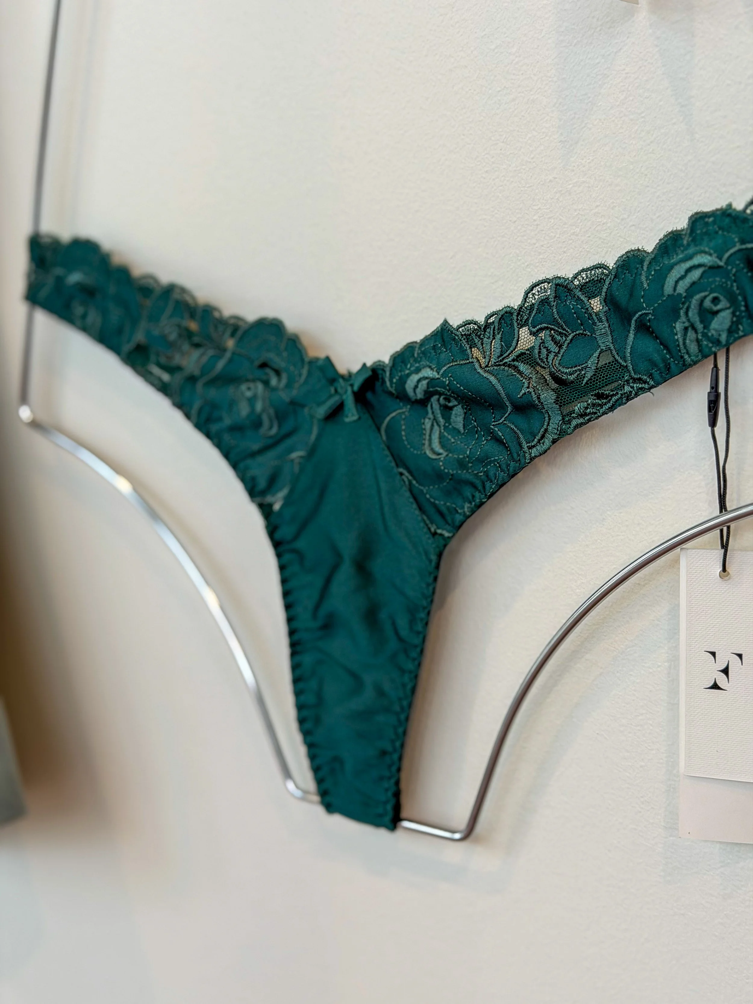 Fleur du Mal Rose Logo Embroidery Thong