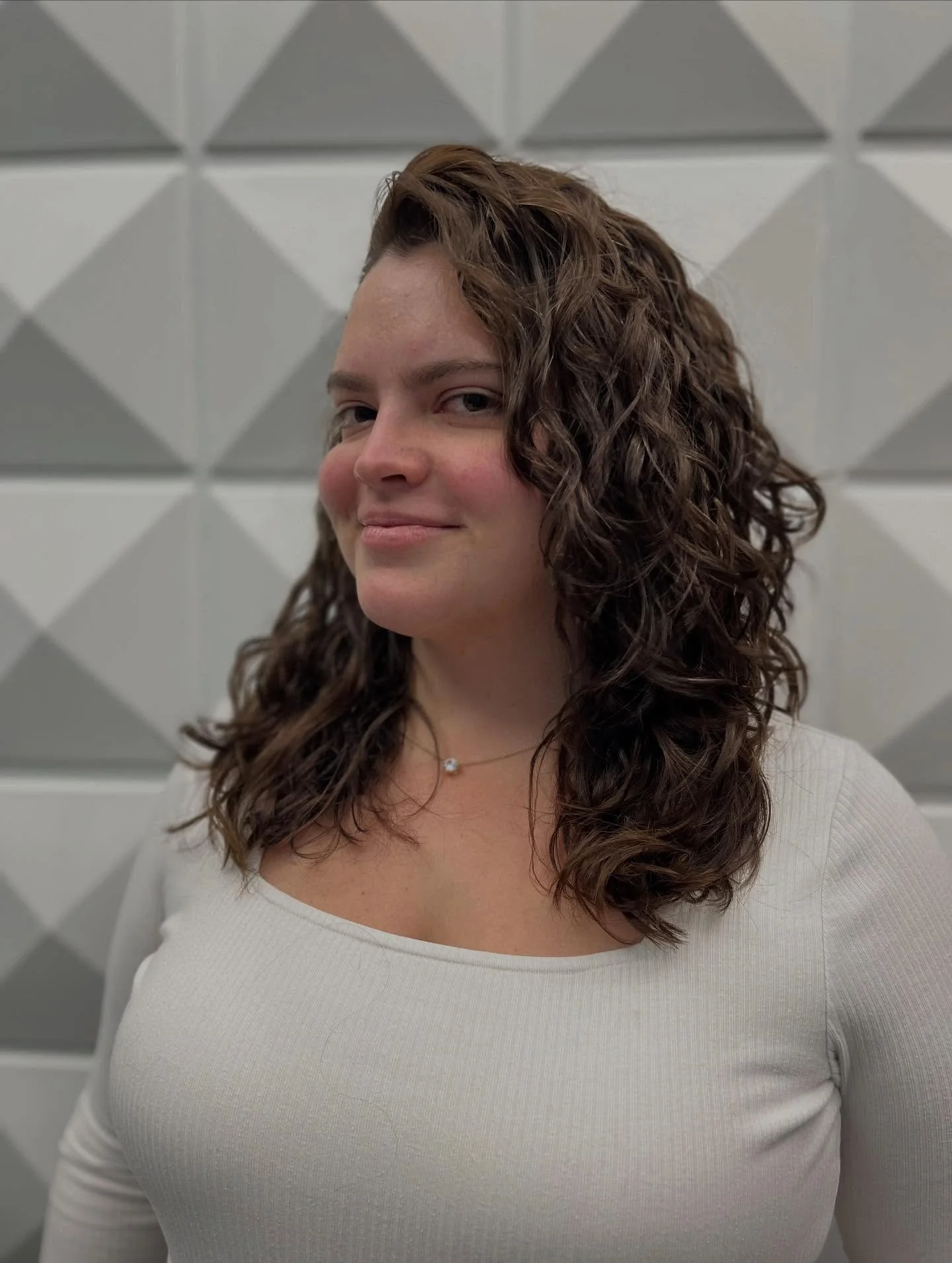 This is NOT your mother's perm!! If you're looking to correct your texture in trouble spots, or add some texture and movement to your hair, give us a call and lets chat about Curl Cult! @curlcult Julia absolutely knocked it out of the park with this 