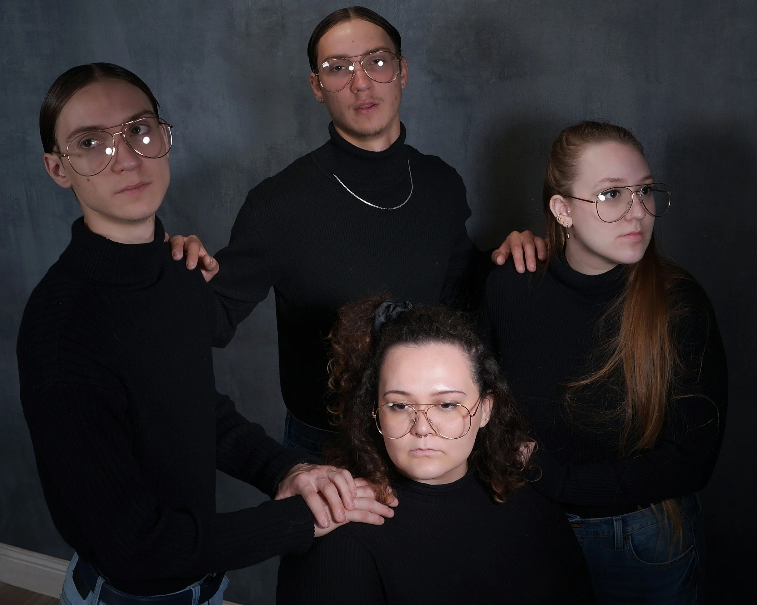 90’s Glamour Shot Happy Hour