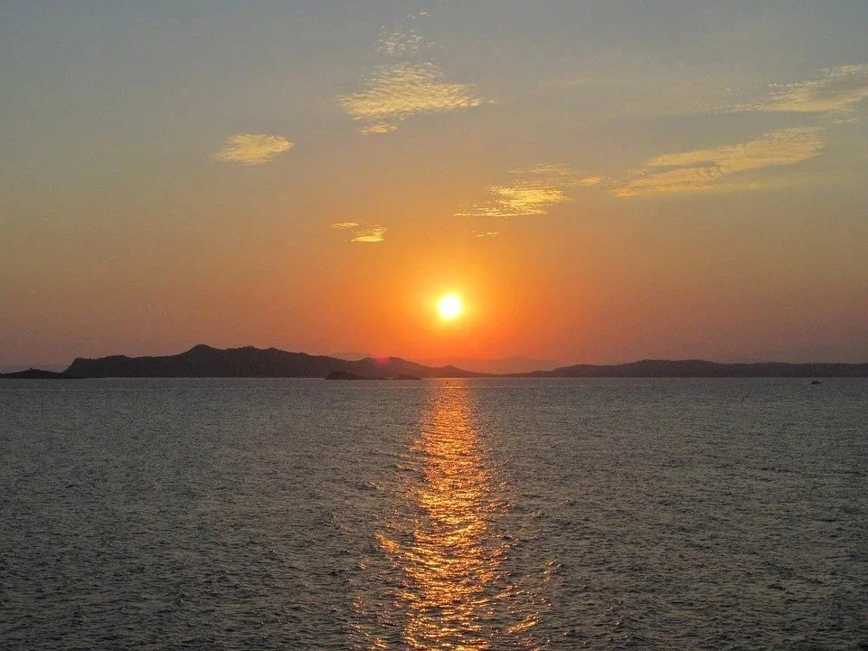 Living Fully: How to Tune in to Your Life Energy