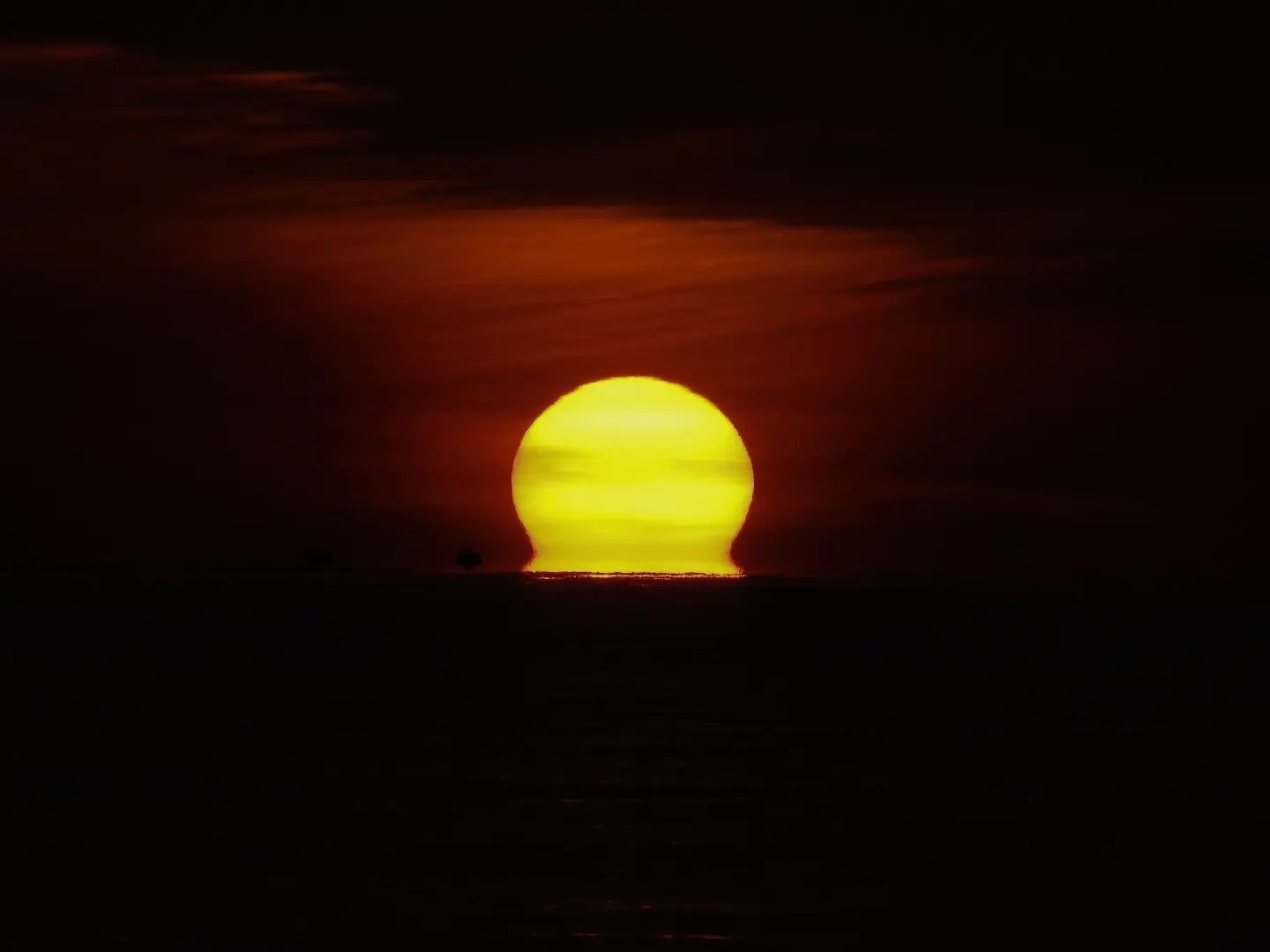 Landscape Sunrise 

#freelancephotographer #photography #Sunrise #landscape