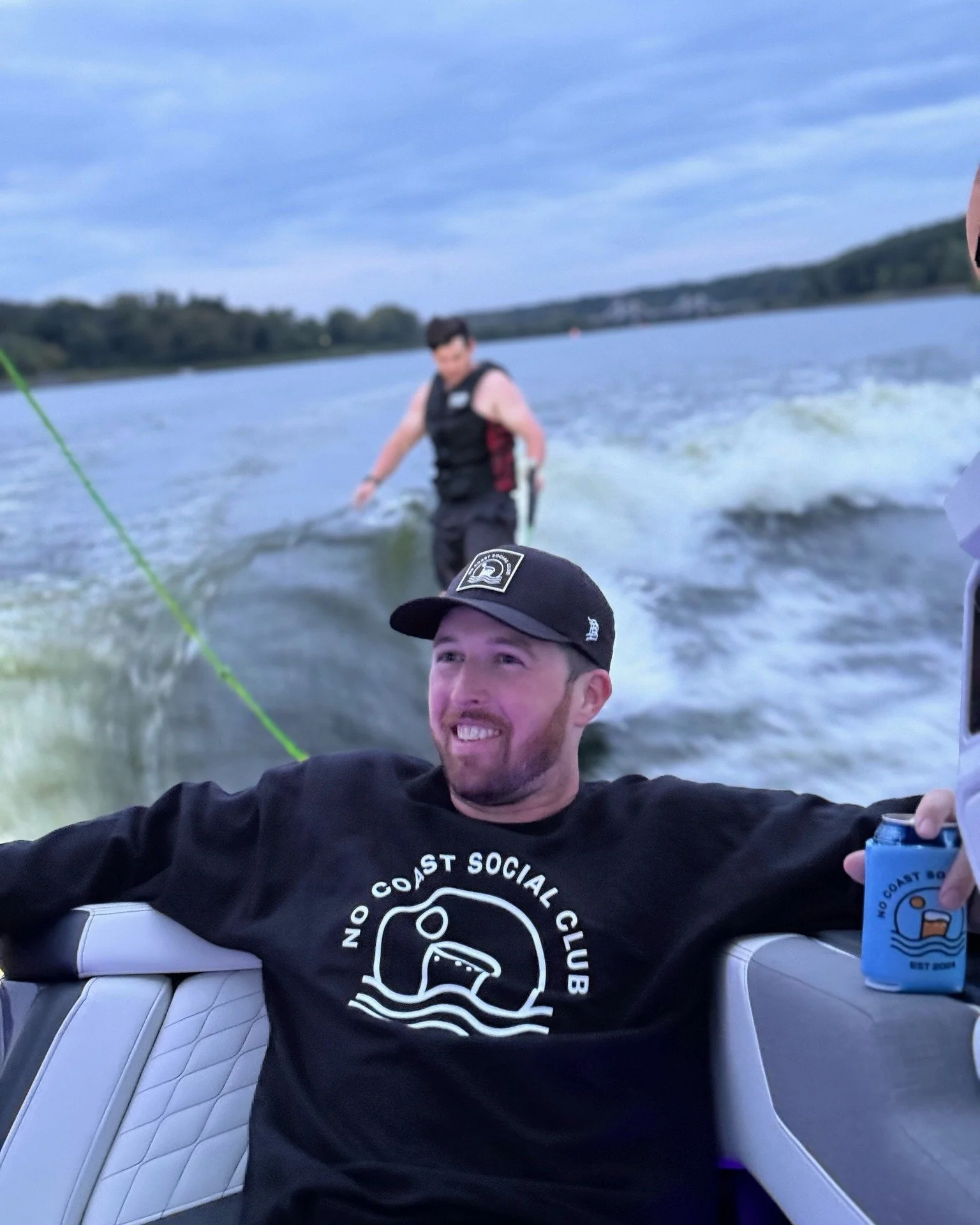 🌊FINAL PRE-SUMMER SALE 🔥

OG Crew Necks only $20! Two colors, all sizes, and perfect for pre-season sets and evening cruises.