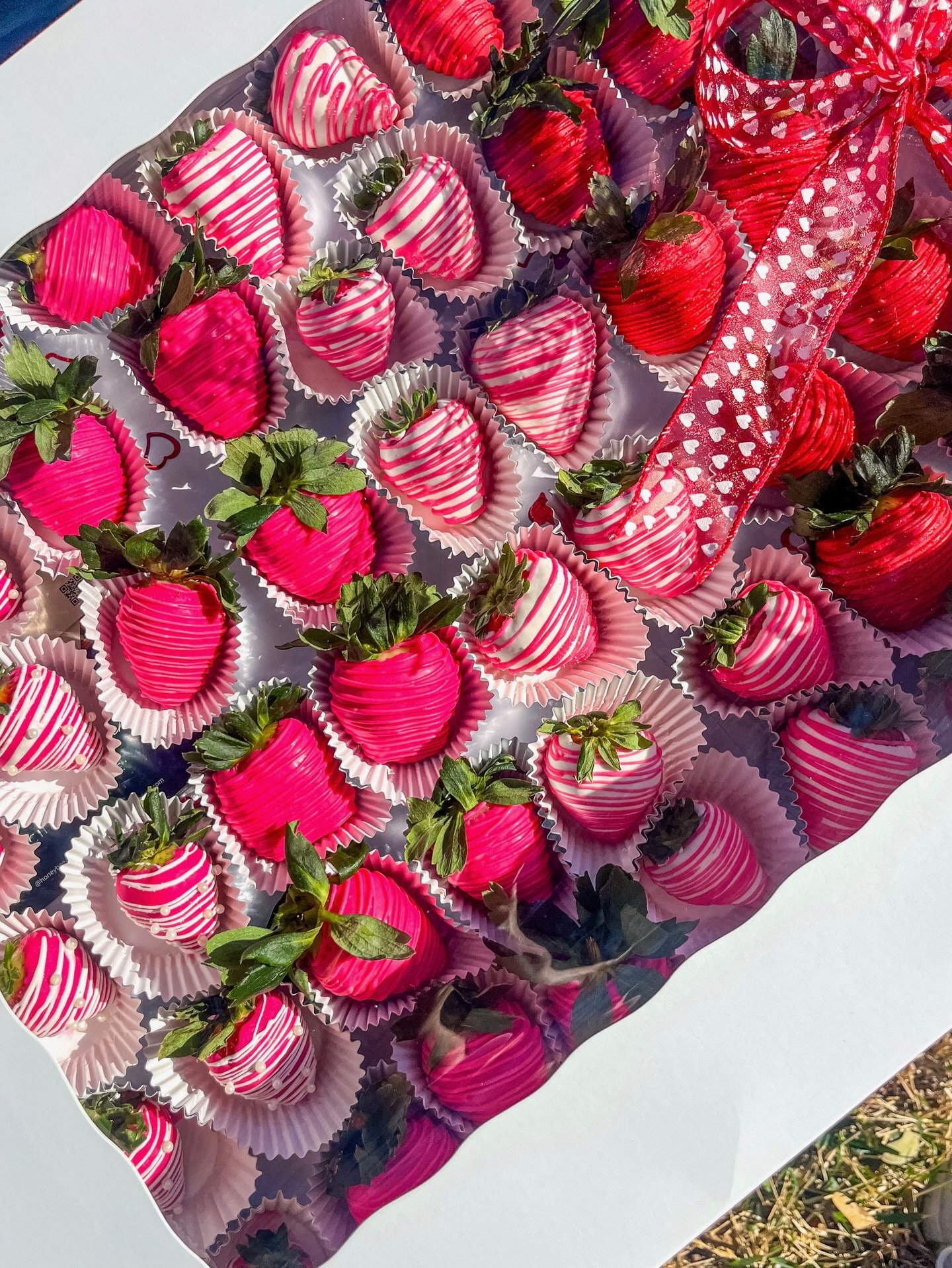 So thankful for every single Valentine&rsquo;s order 🤍

Your love and support means the world to us &mdash; every board, every box, every sweet detail was made with so much heart. Thank you for letting us be part of your celebrations 💌✨

#HoneybeeA