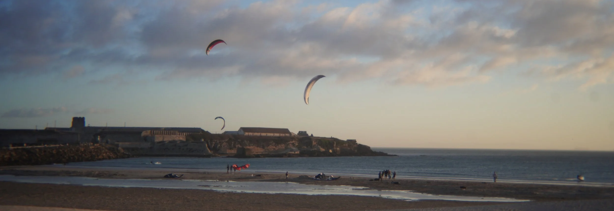 Balneario tarifa at sunset