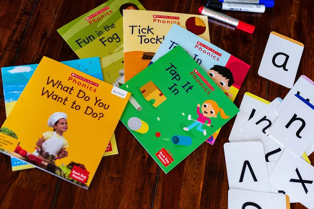 Why Reading Is Disappearing From Family Life — And How To Bring It Back This Christmas