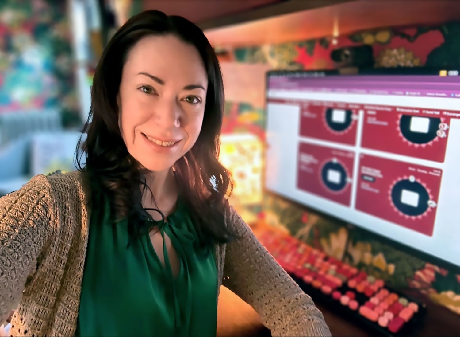 Kimberly Smathers of Flourishing Spark leading an online facilitation session illustrating learning support, peer learning, and storytelling through podcast interviews and lived experience narratives.