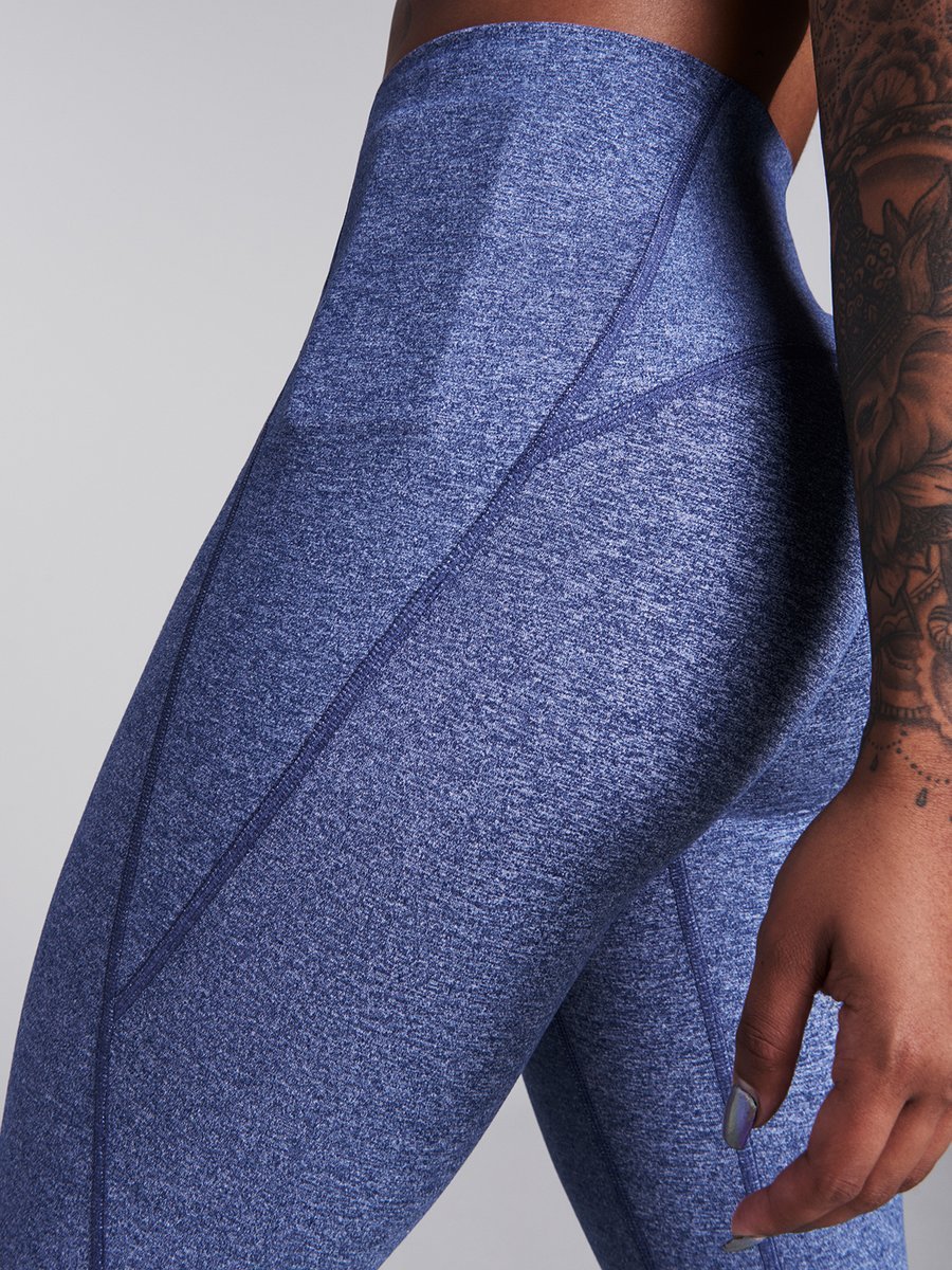 SOFTLEGGING_CARBONMARL_3_900x.jpg