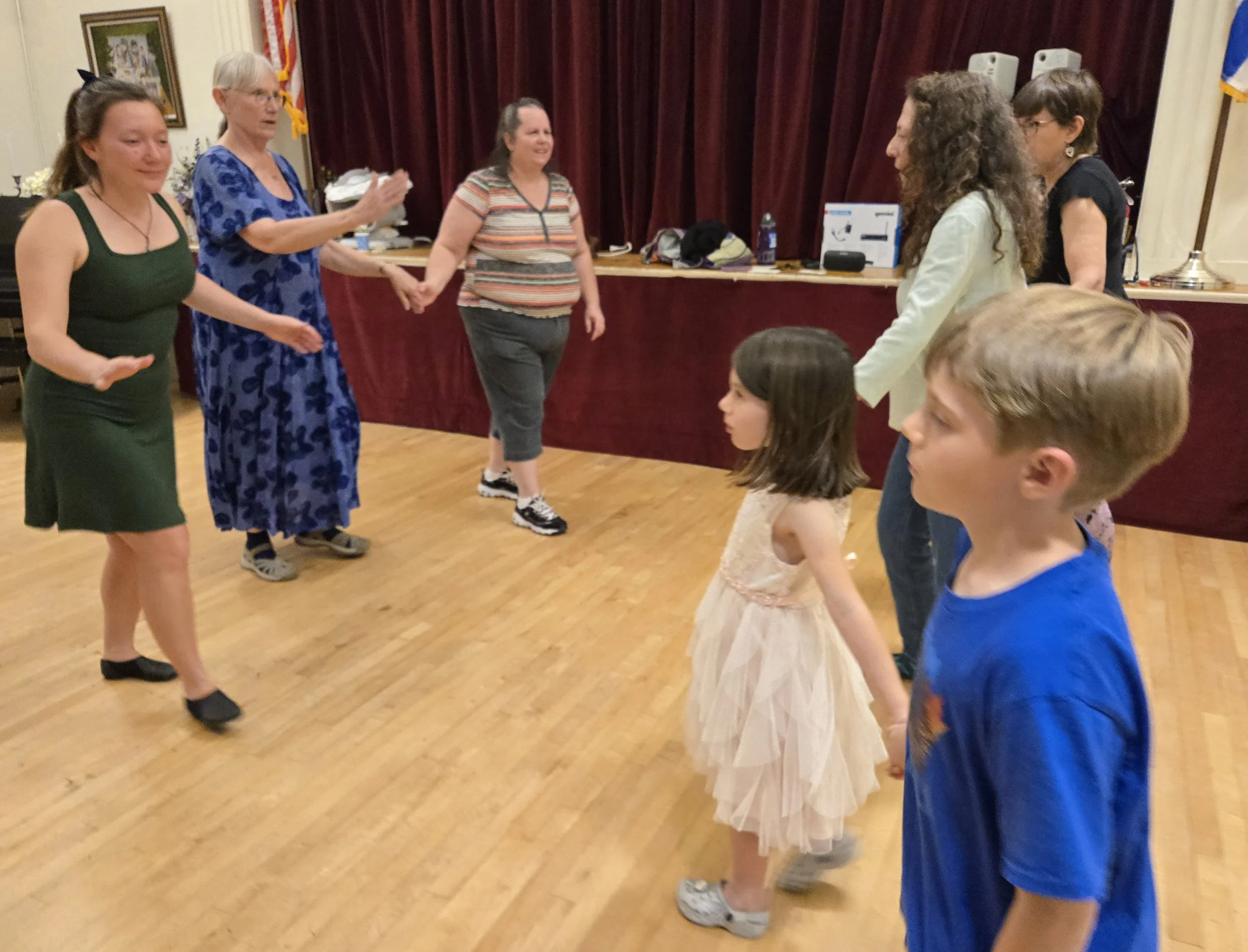 Contra Dancing