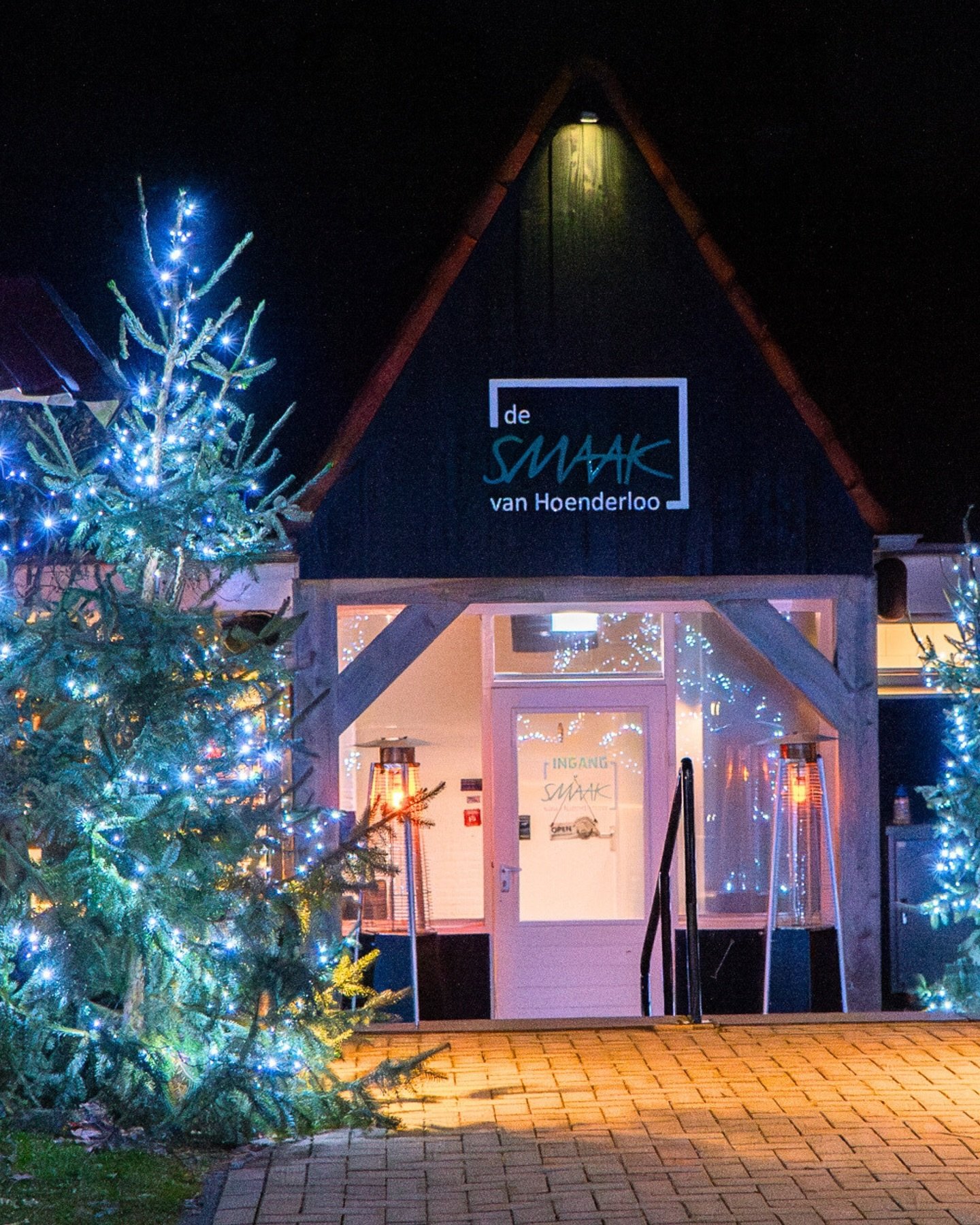 𝗙𝗶𝗷𝗻𝗲 𝗸𝗲𝗿𝘀𝘁𝗱𝗮𝗴𝗲𝗻
Namens ons team willen iedereen een fijne &eacute;n smaakvolle kerst toewensen! 💜 We kijken uit naar ons kerstdiner op eerste kerstdag en hopen je dan te mogen verwelkomen! 🎄🎅

#hoenderloo #horeca #horecanederland #