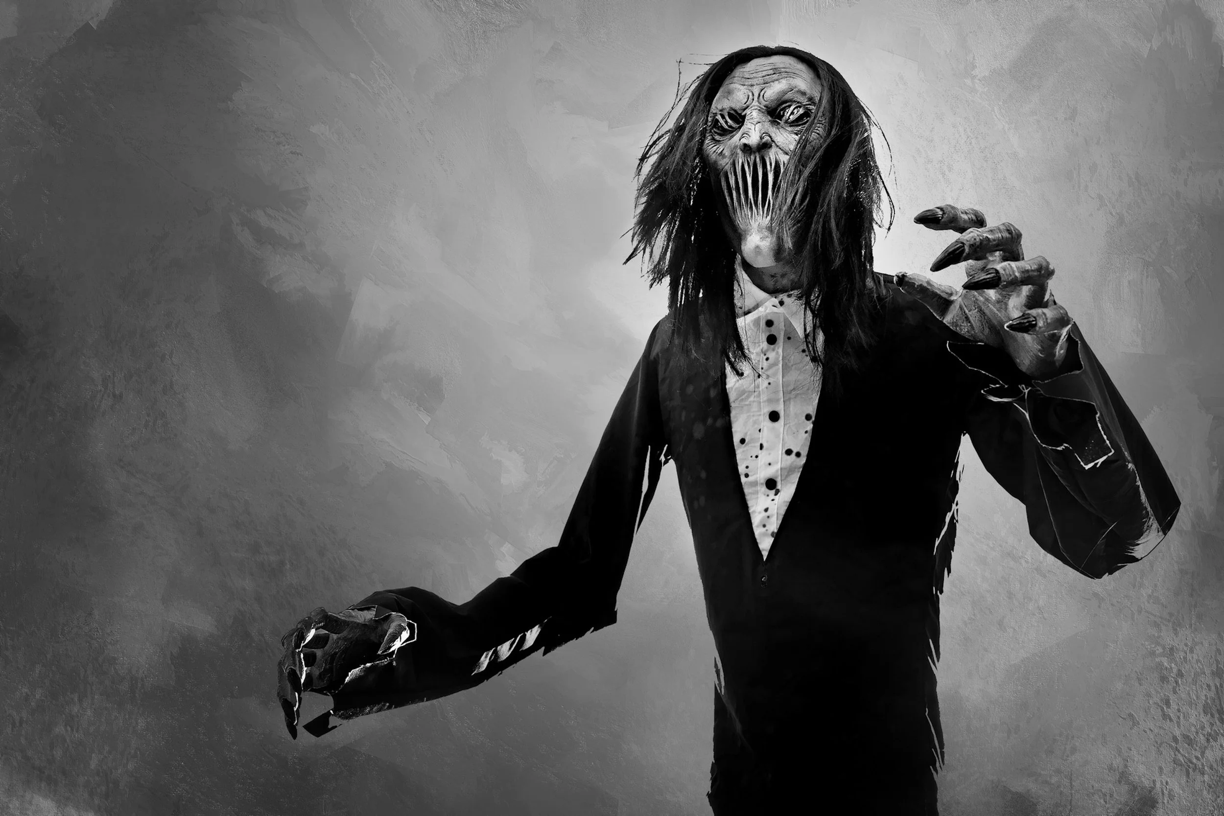 DA,Grin of the Abyss-©Nikki McDonald