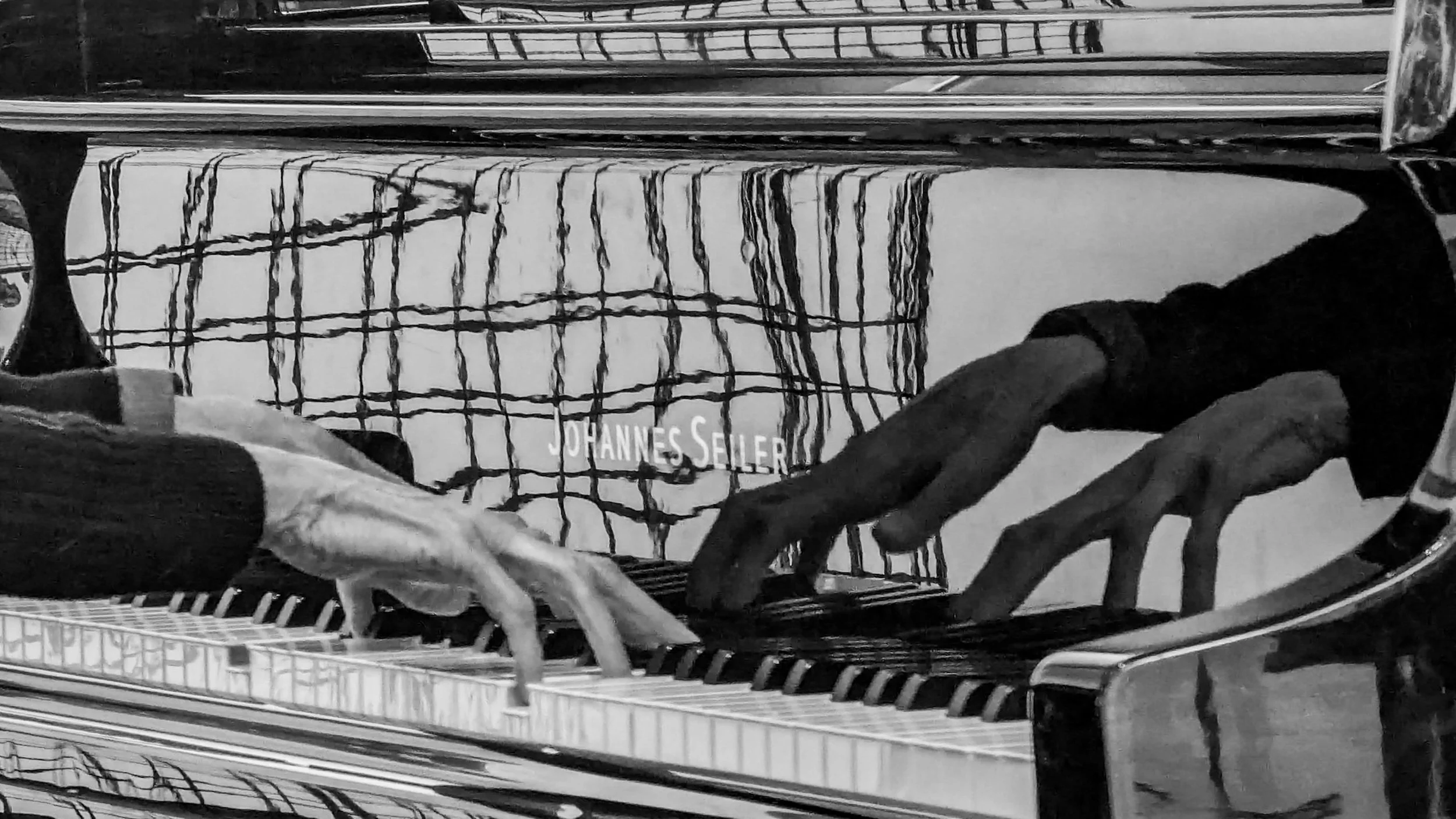 DB,keyboard Magic-©Rick Russel