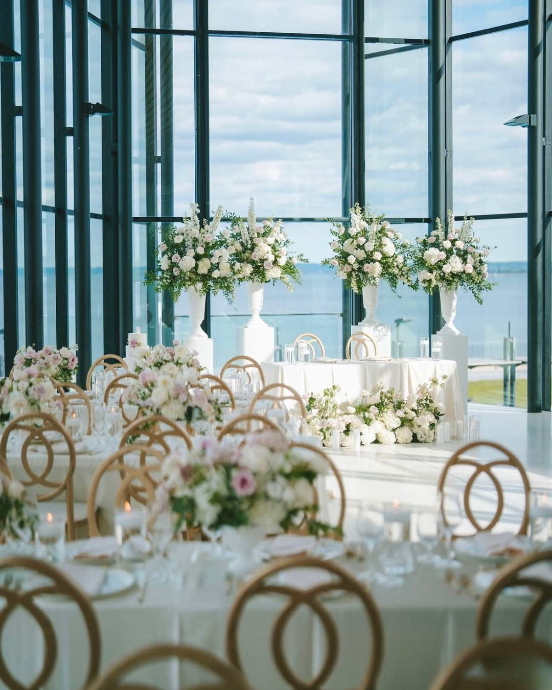 Spencer's at the Waterfront | Blushing Romace