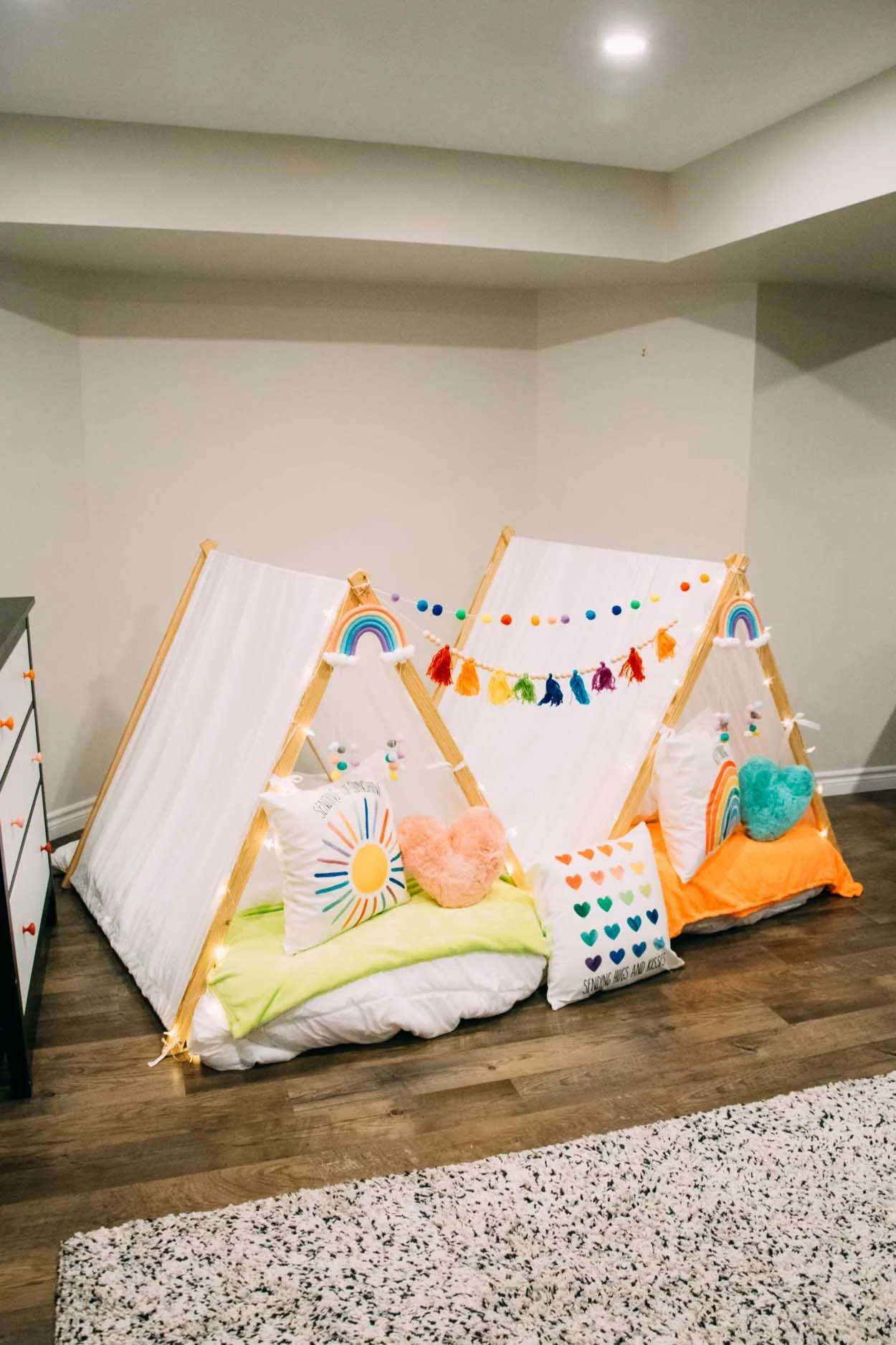 tentscameraone-0367.jpg