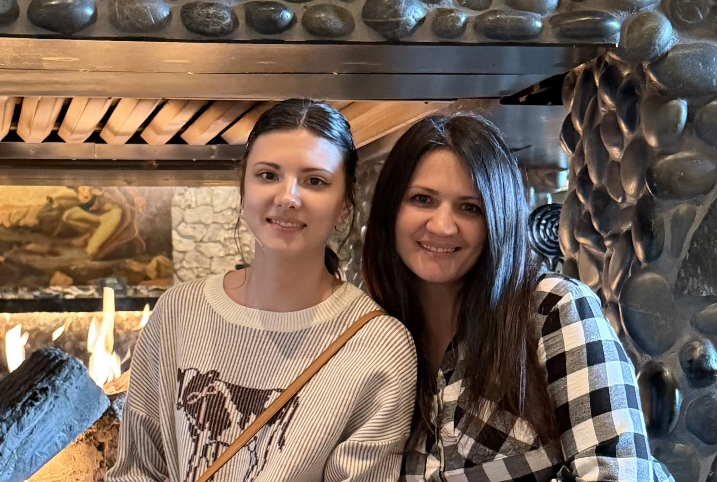 Oksana &amp; Tatyana Peshkov