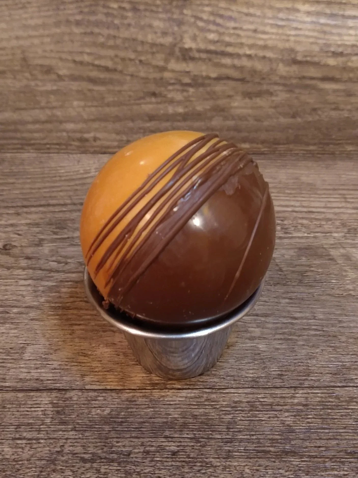 Sea Salt Caramel Cocoa Bomb