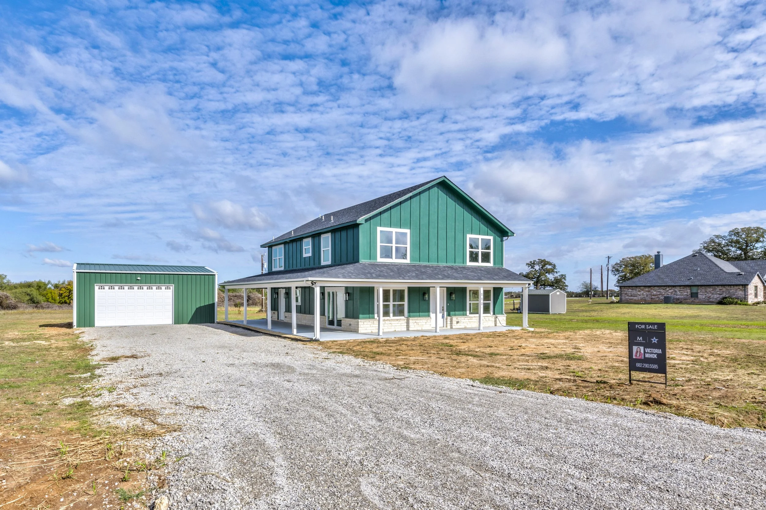 110 Laurie Lane_Spring Town 76082 (4 of 12).jpg