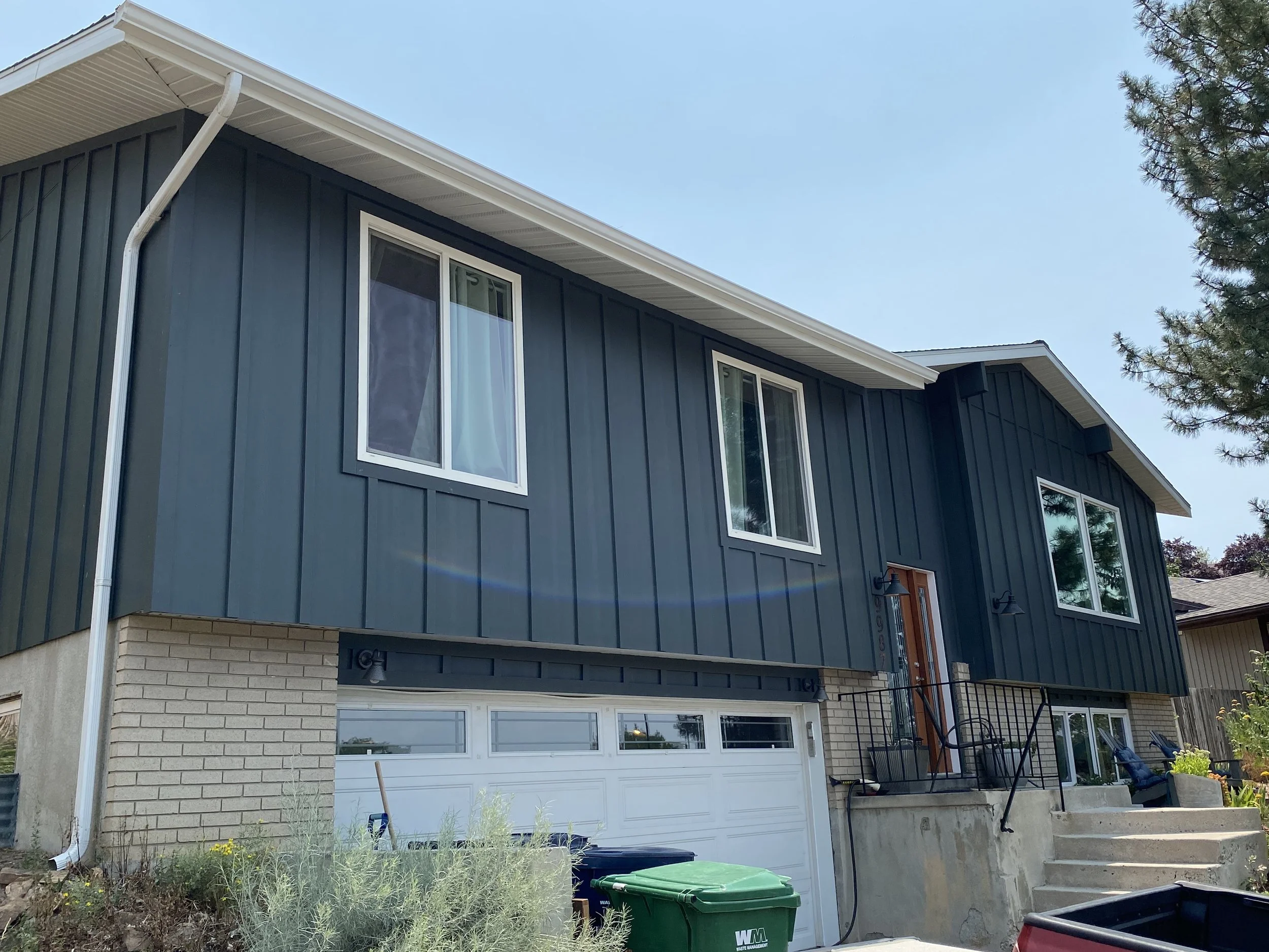 Rain Gutter and Siding .jpg