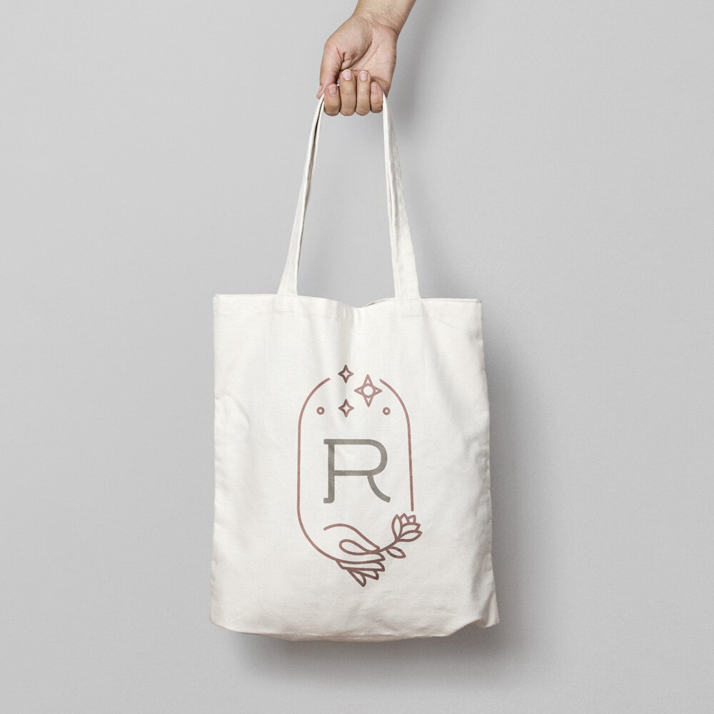 Resana-Tote.jpg