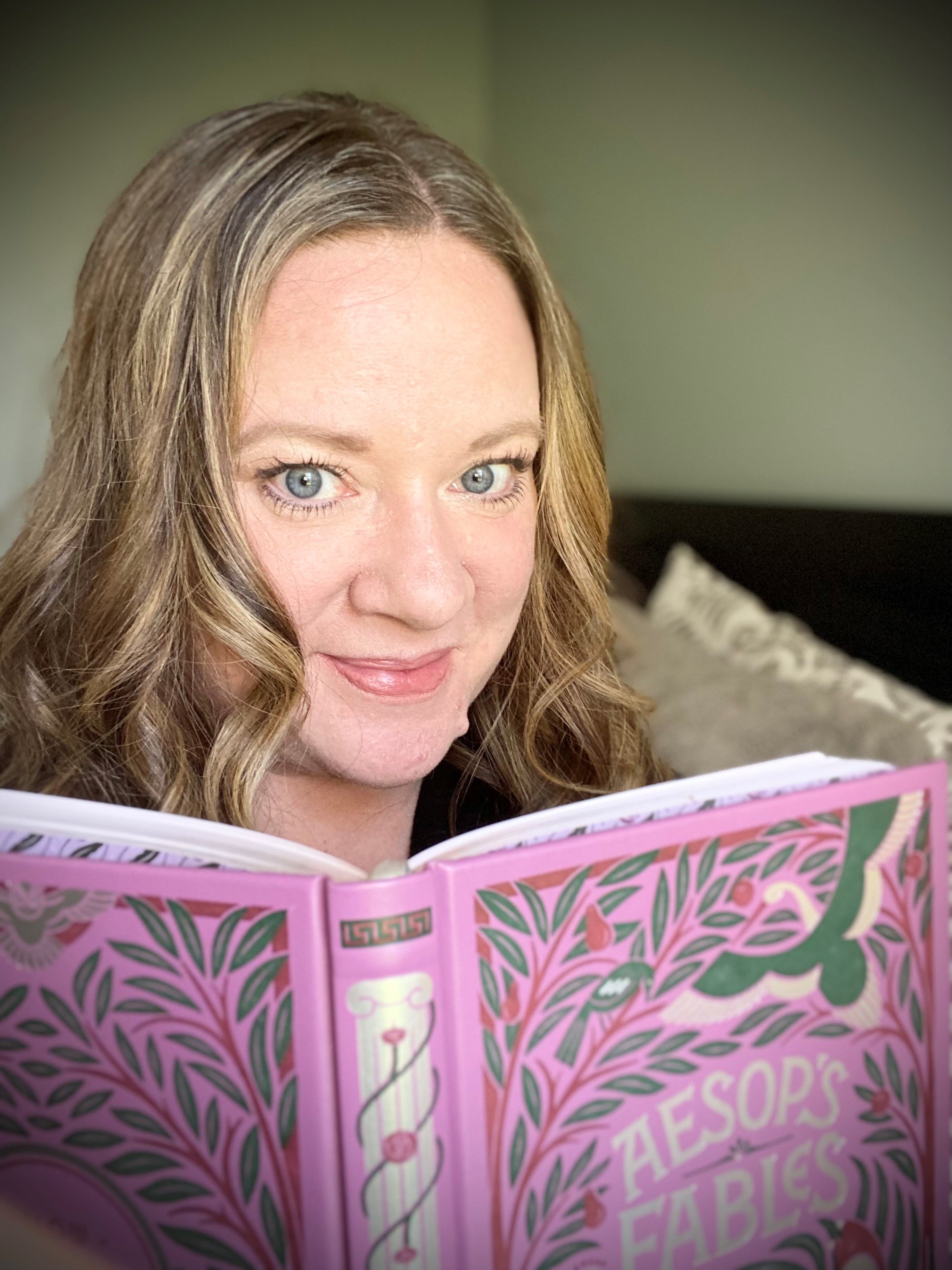Candace Reading.jpg