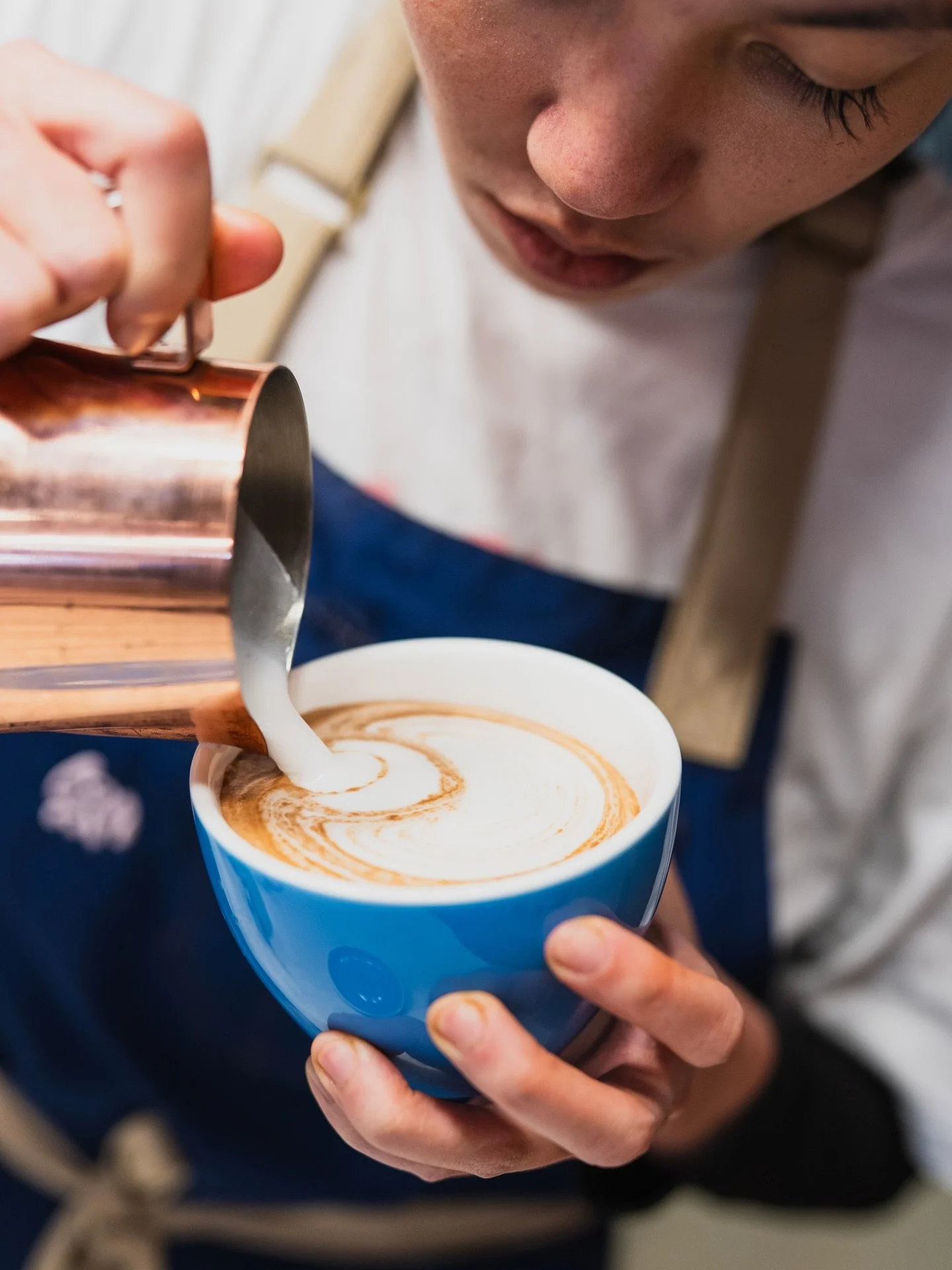 THE FINAL COUNTDOWN ☕️ 

Are you ready for our new drink features launching December 8?

🍊BLOOD ORANGE CHOCOLATE LATTE

Bright blood orange syrup mixed with silky chocolate and steamed milk, topped with a hint of cinnamon.

🍫 THAI CHOCOLATE ICED TE