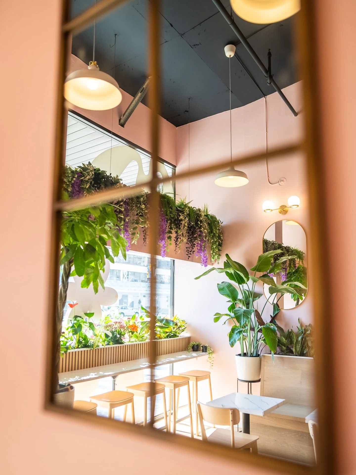 WE&rsquo;RE OPEN ✨ 

Today, we&rsquo;re reflecting on some of your favourite dishes from the past year like Shakshuka + Green Pea Risotto and mixing in a few new ones we think you&rsquo;re going to love like our Grilled Cheese Sloppy Joes + Turkish E