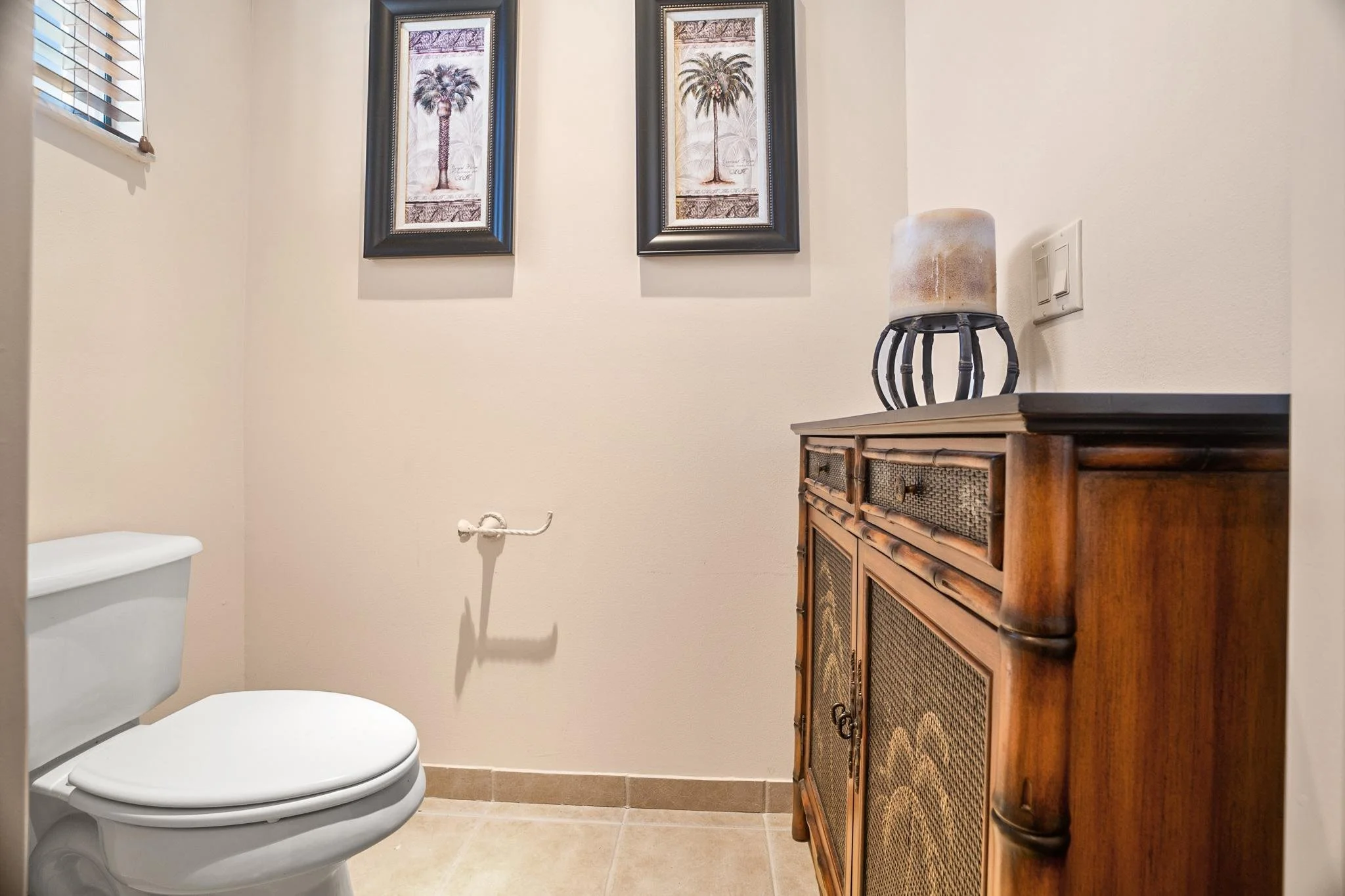 53_Bathroom.jpg
