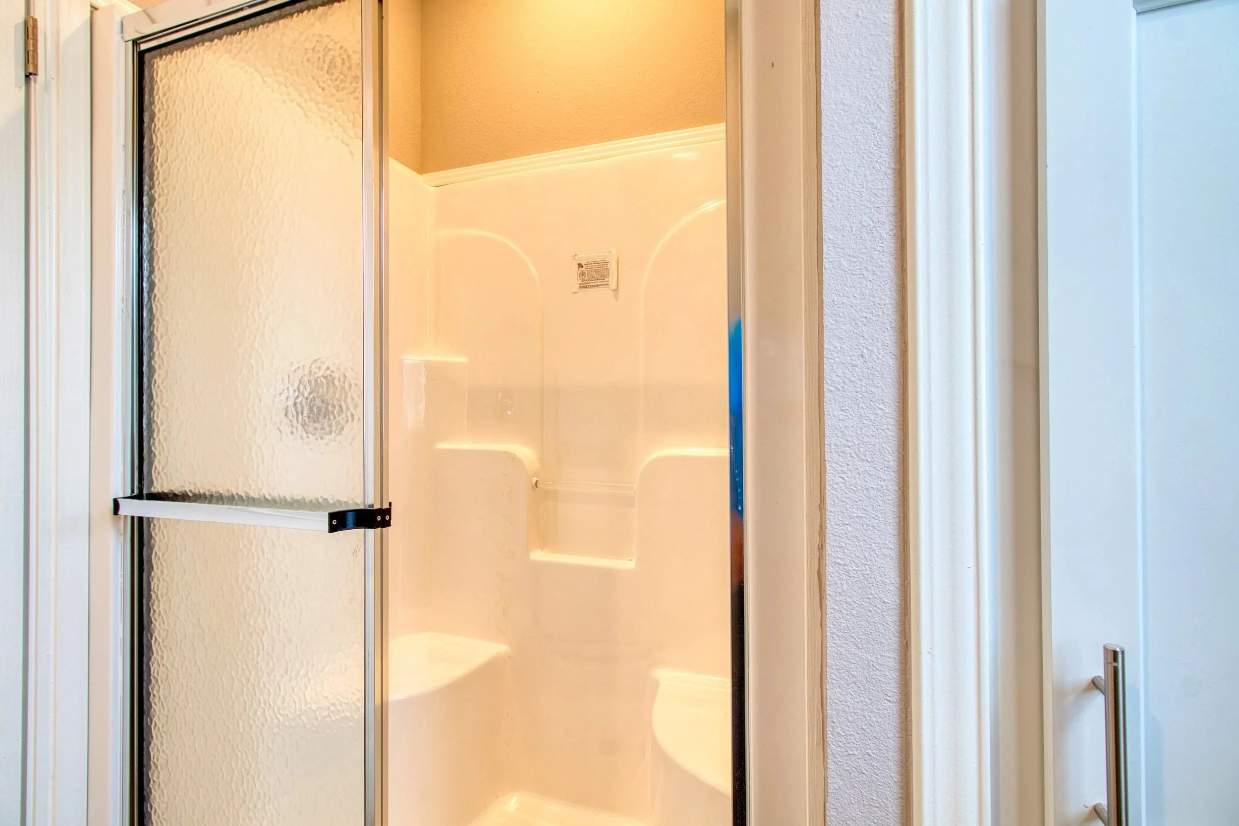 Jensen Beach, FL Home – Guest Bath