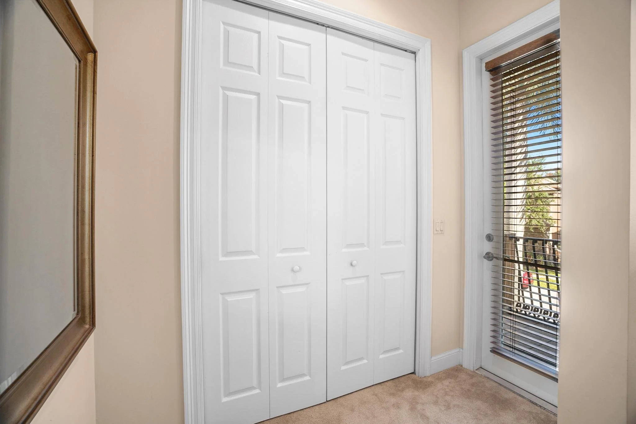 55_Hallway.jpg