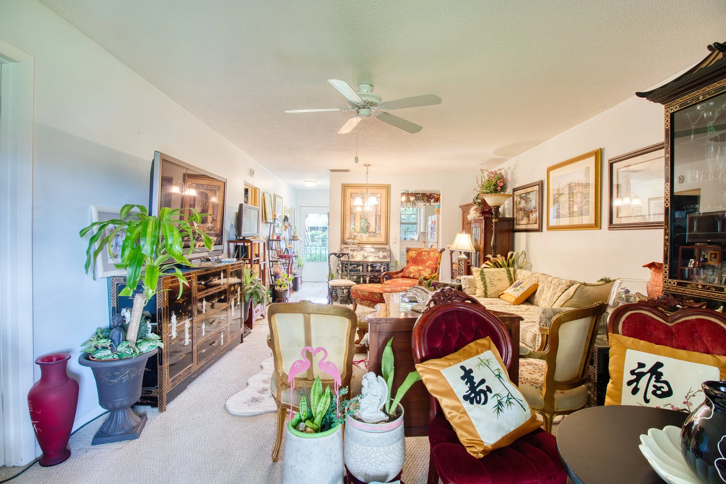 Stuart, FL Condo – Living Area