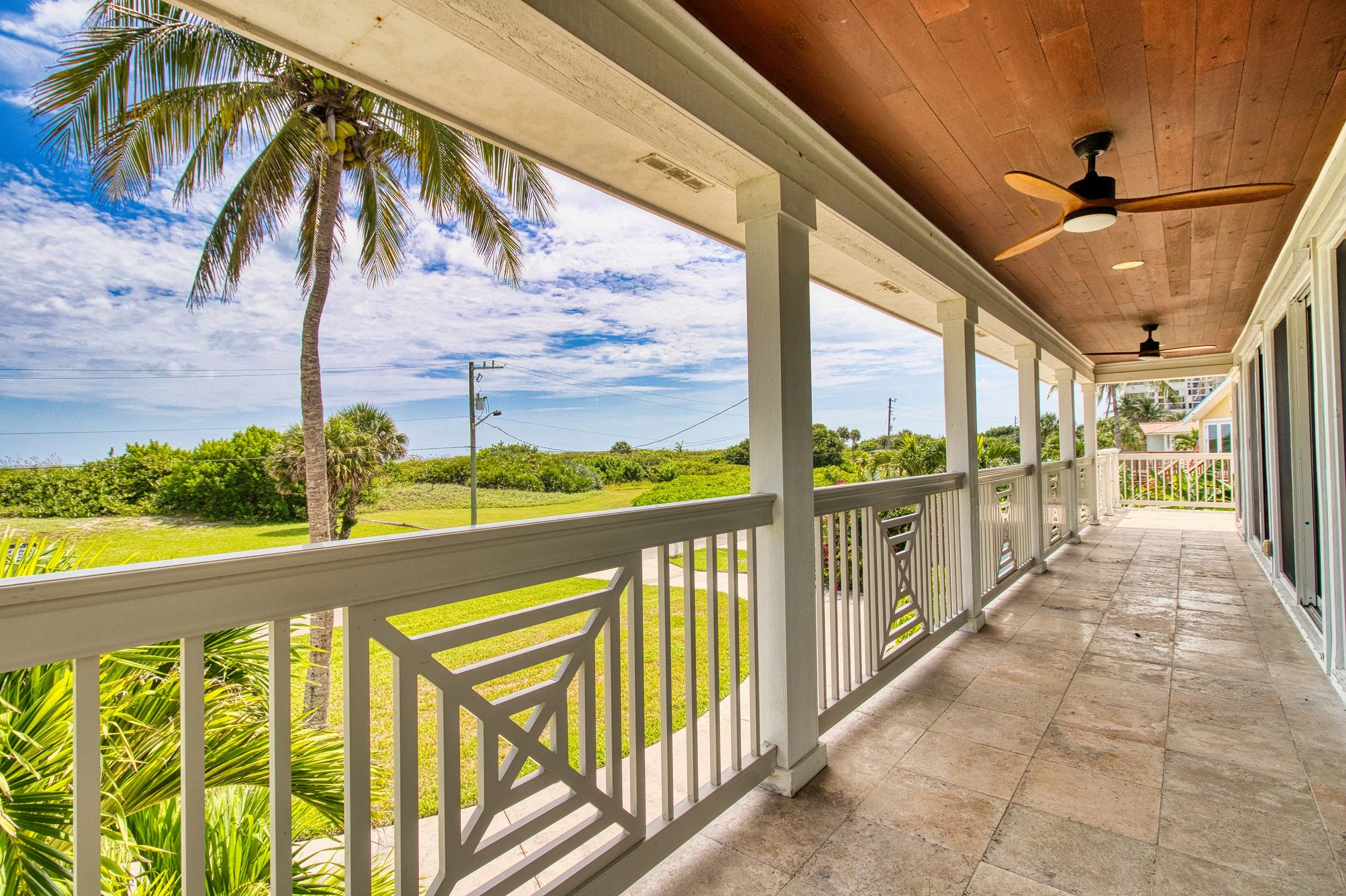 Hutchinson Island, Fort Pierce, FL Estate – Travertine Patio