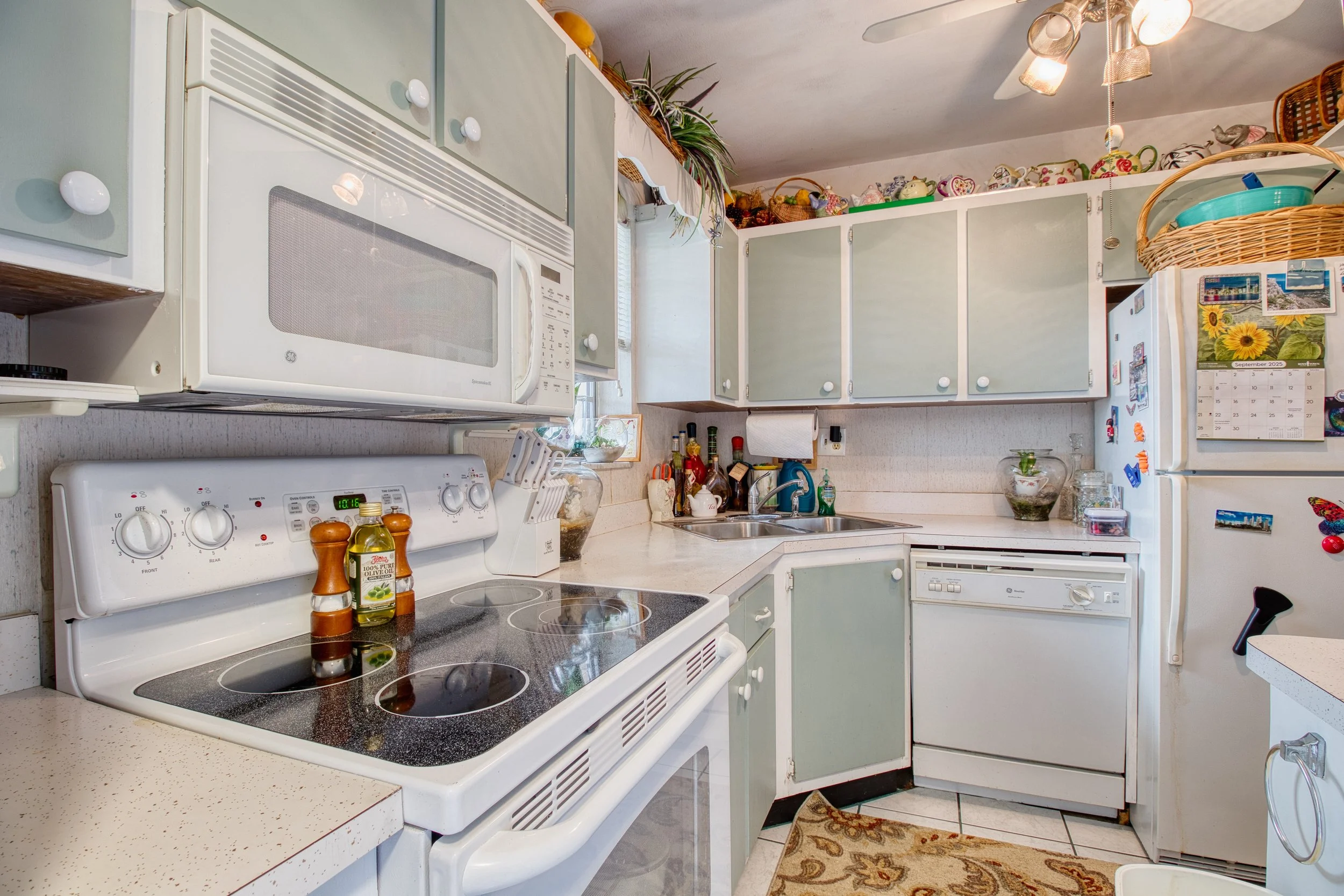 Stuart, FL Condo – Kitchen