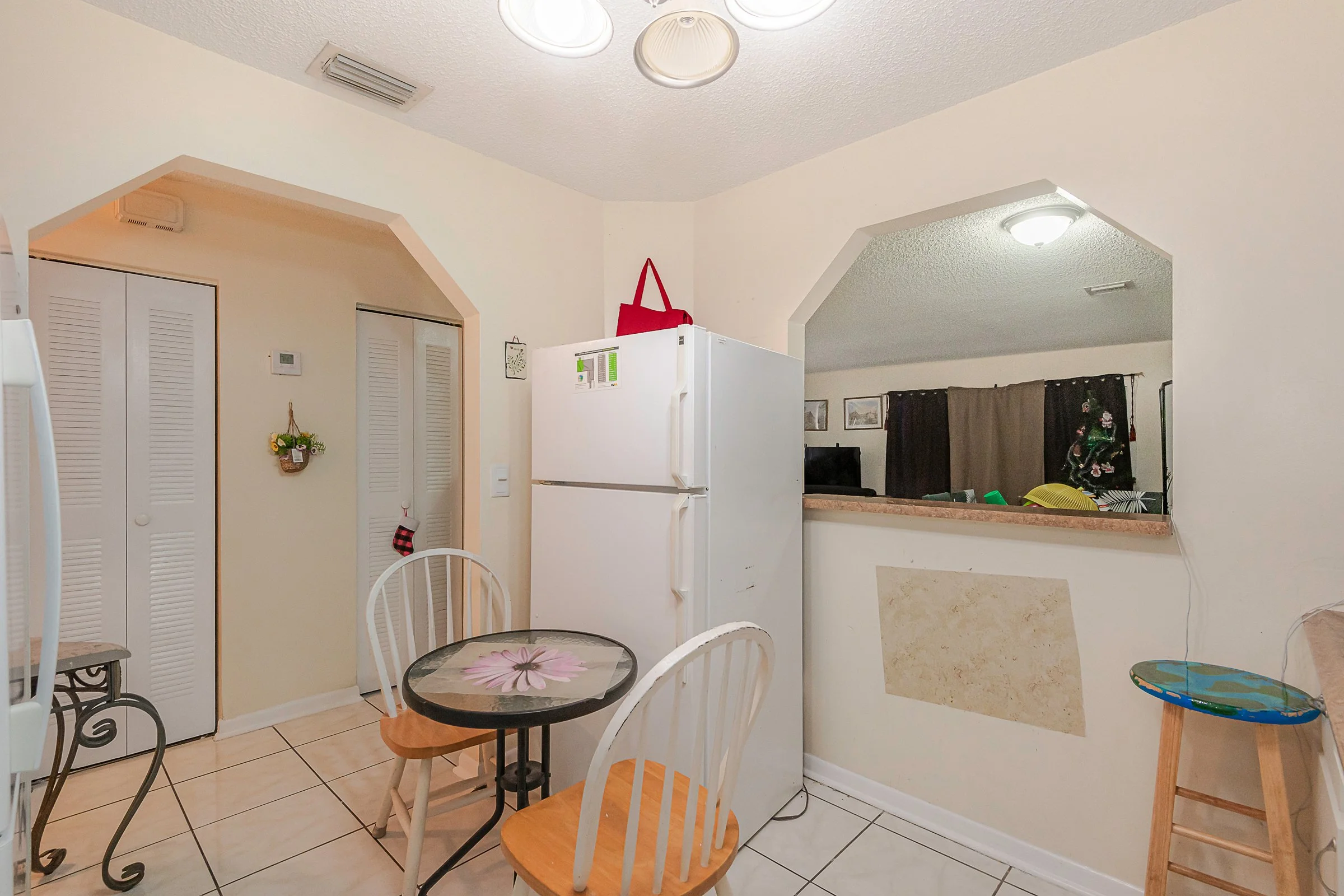 Lauderhill, FL Home – Kitchen