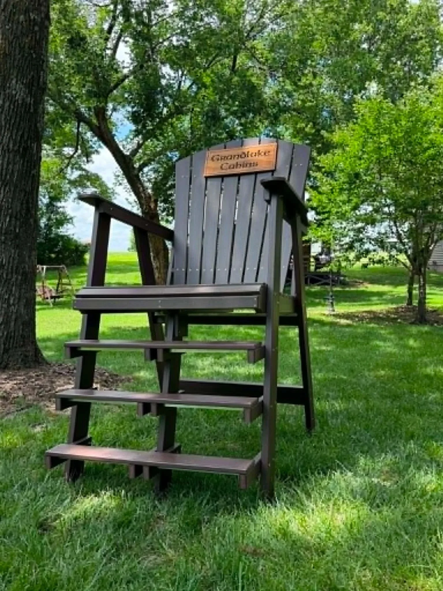 The Big Chair- photo spot