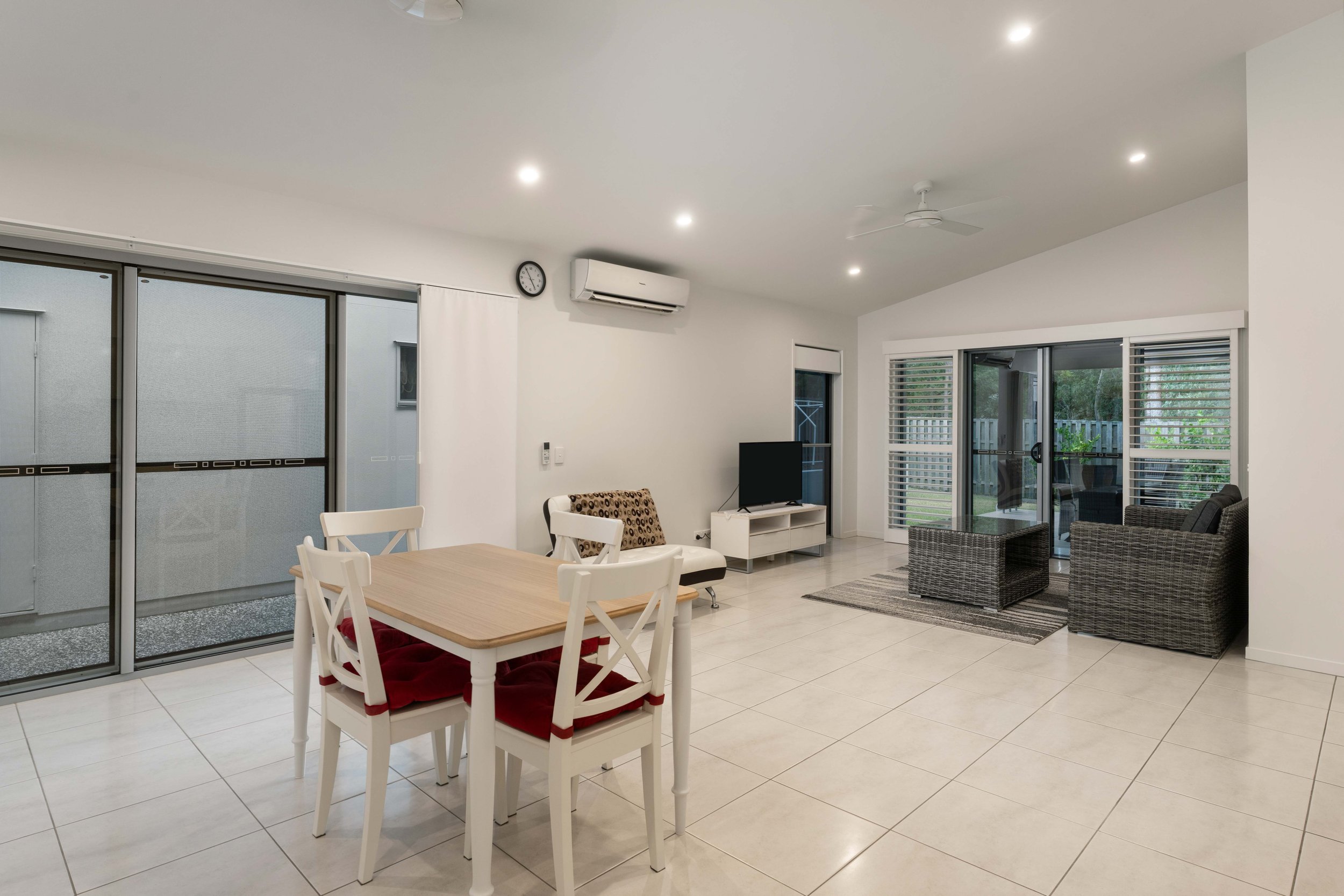 68 Sugargum Avenue, Mount Cotton [Internet]04.jpg