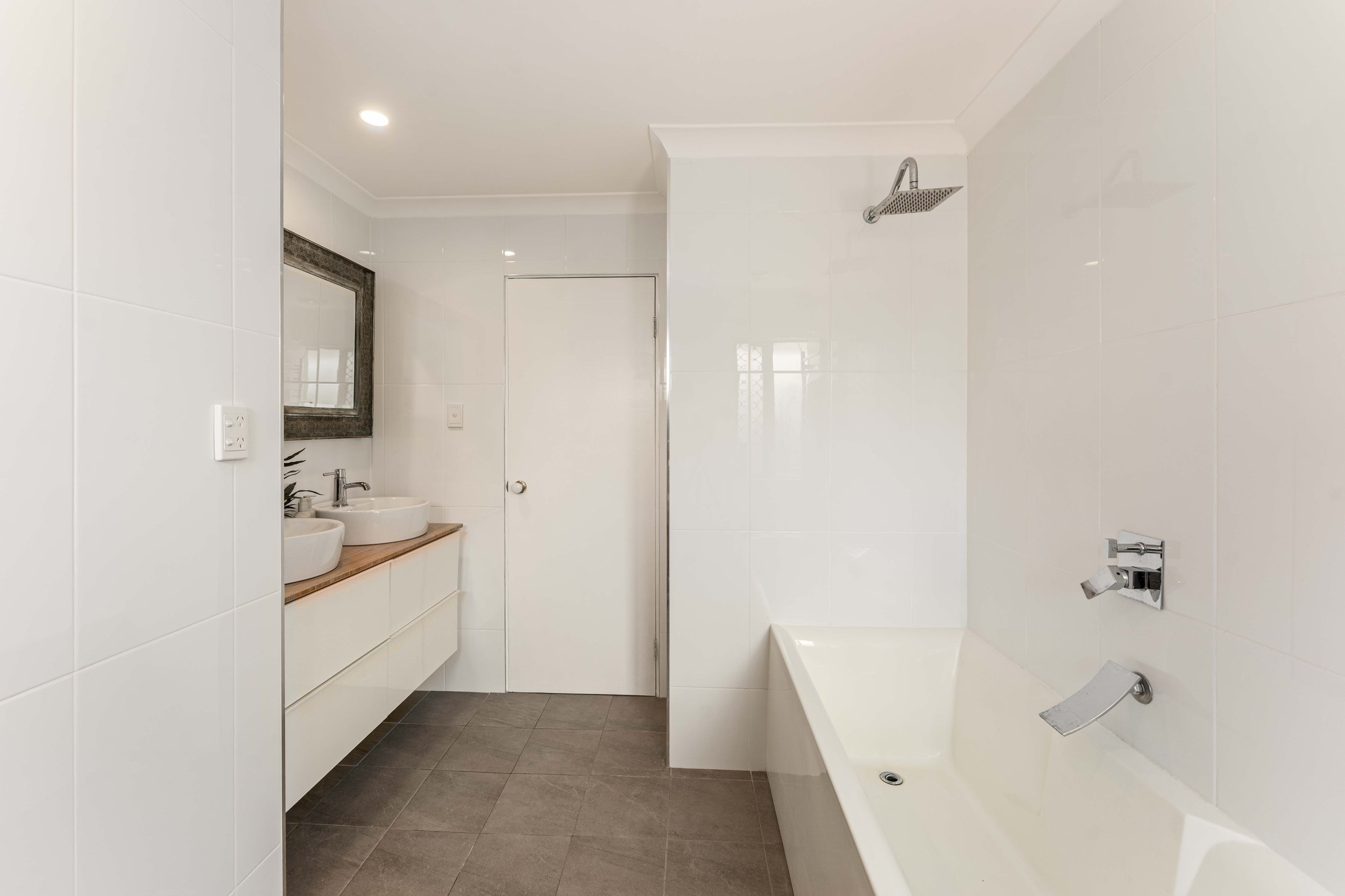 15 Niblick Way, Redland Bay [Internet]10.jpg