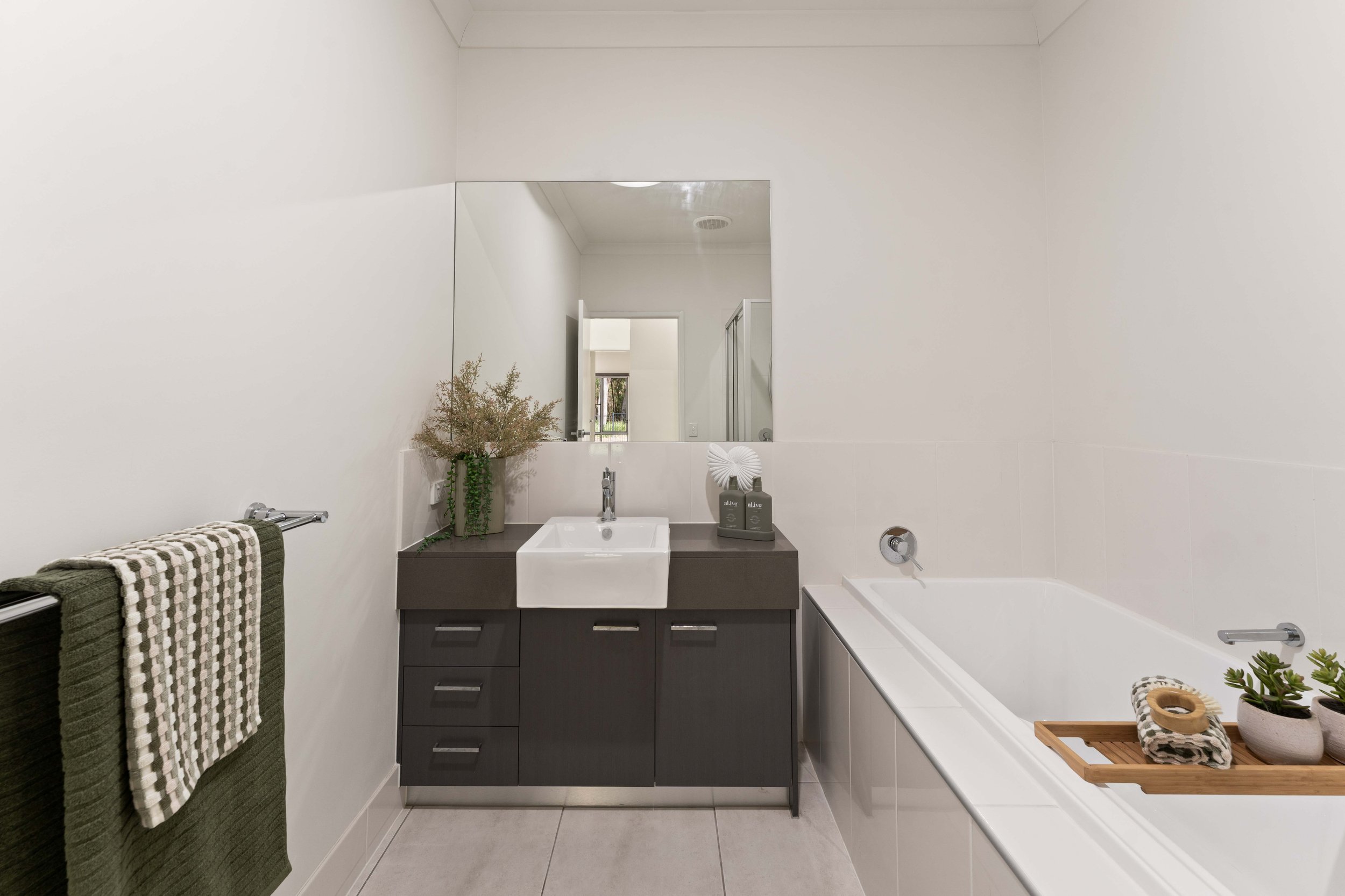 38 Hoop Pine Street, Mount Cotton [Internet]05.jpg