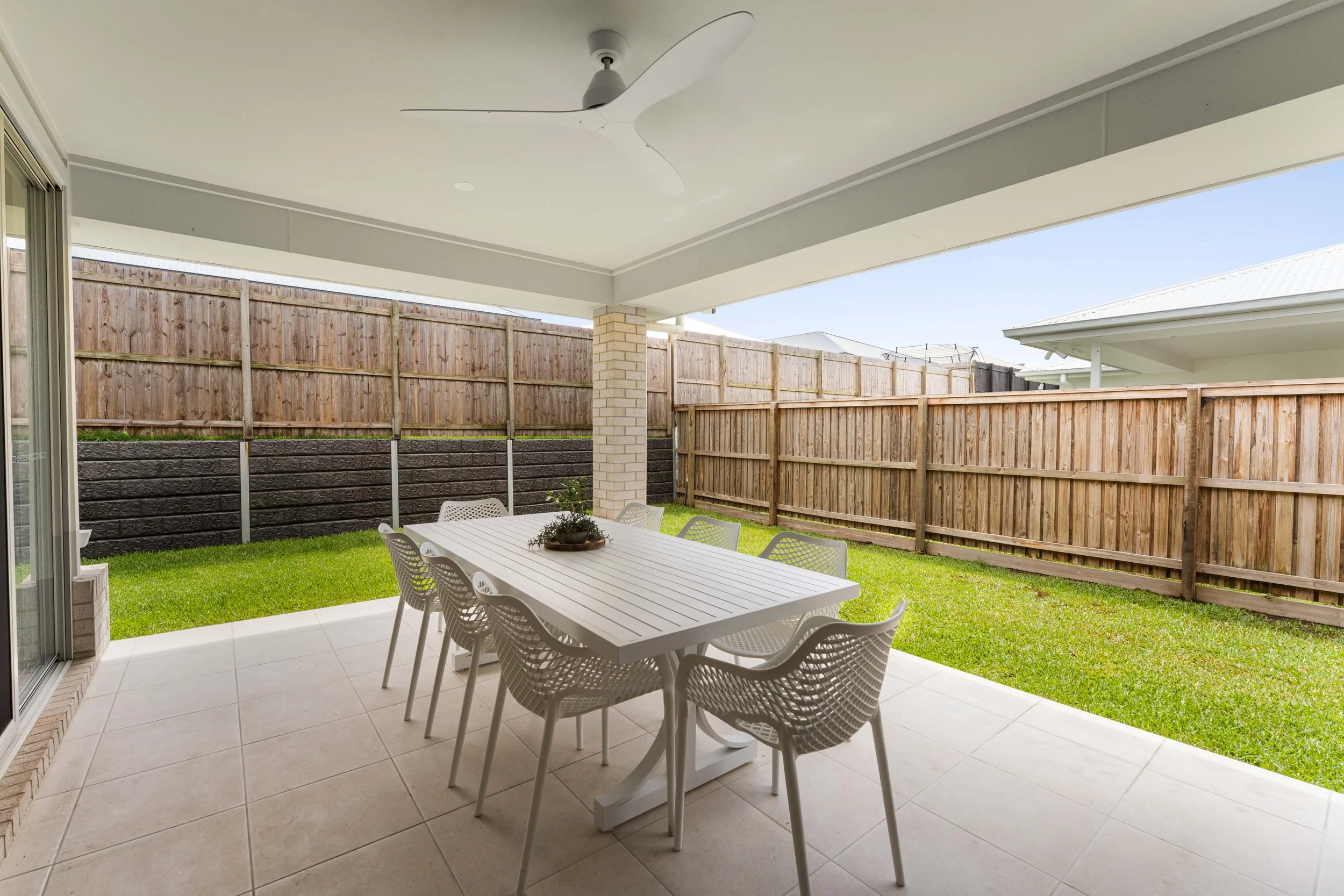 12 Freycinet Street, Redland Bay [Internet]05.jpg