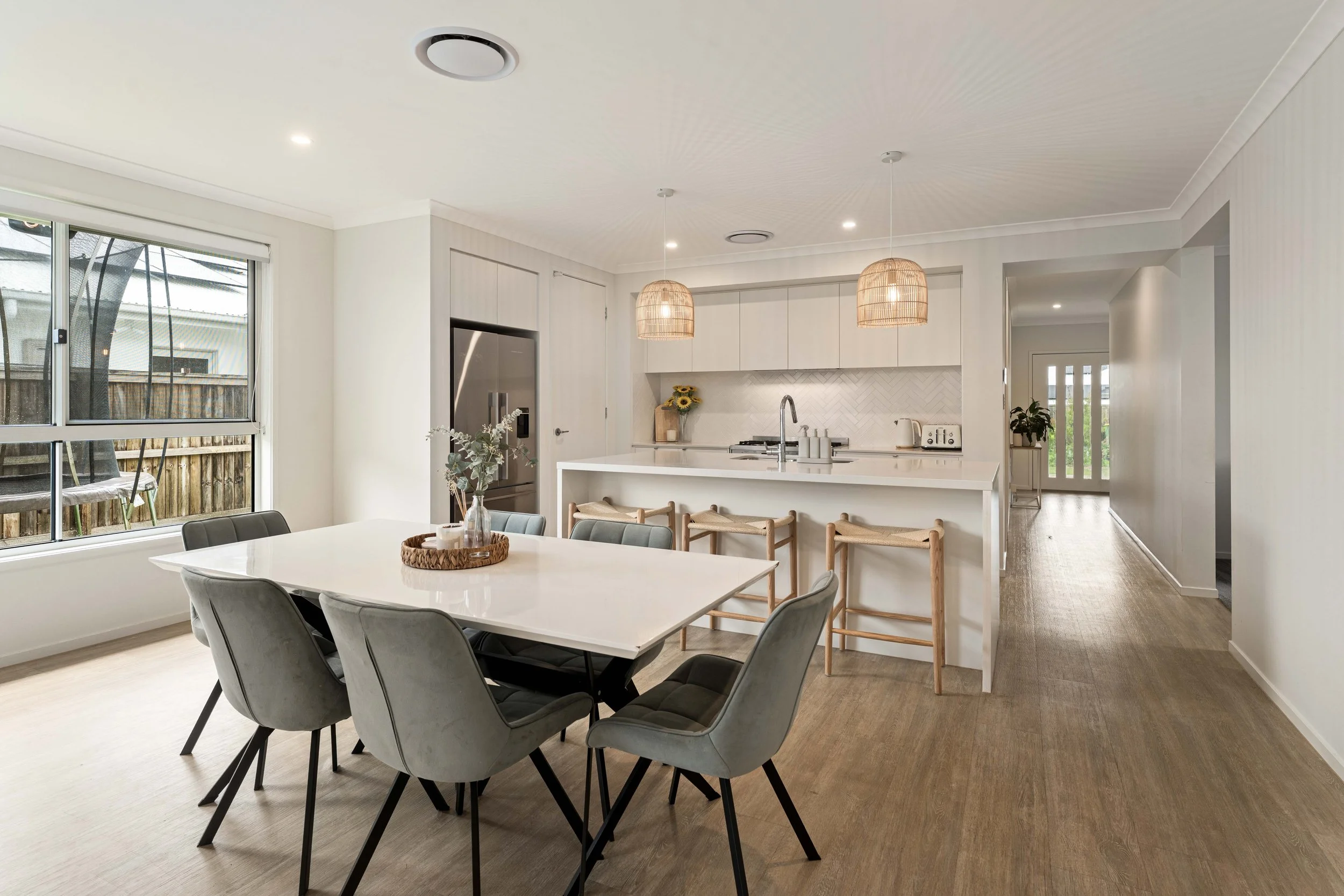 12 Freycinet Street, Redland Bay [Internet]11.jpg