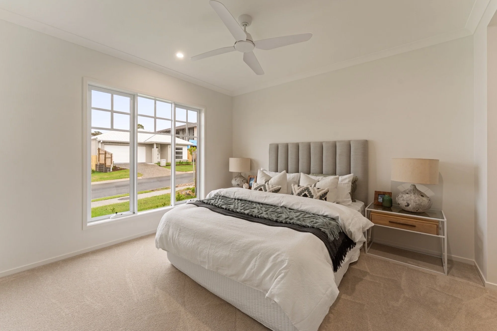 16 Chesterton Street, Redland Bay Internet 01.jpg