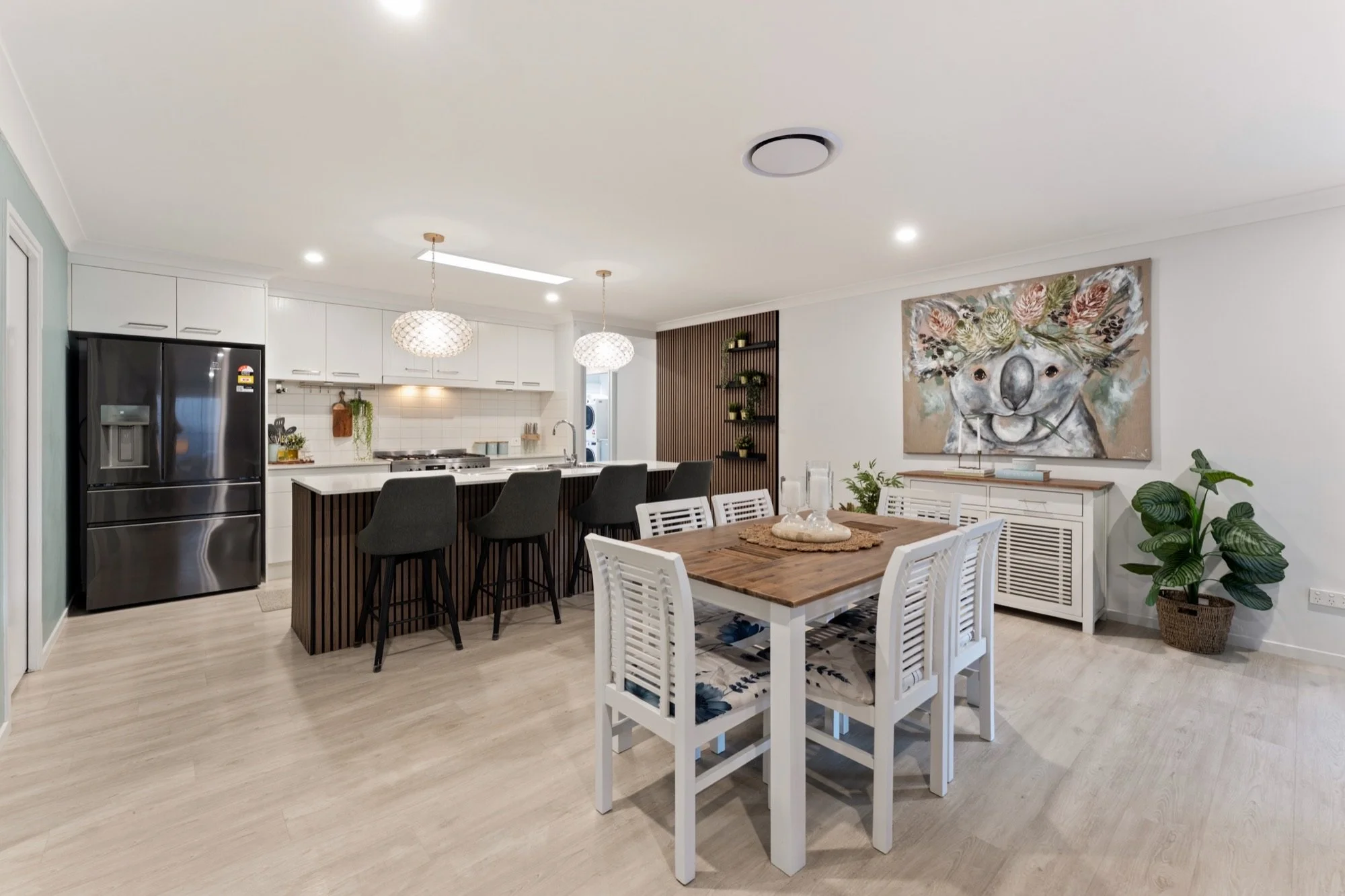 5 Floribunda Way, Victoria Point Internet 05.jpg