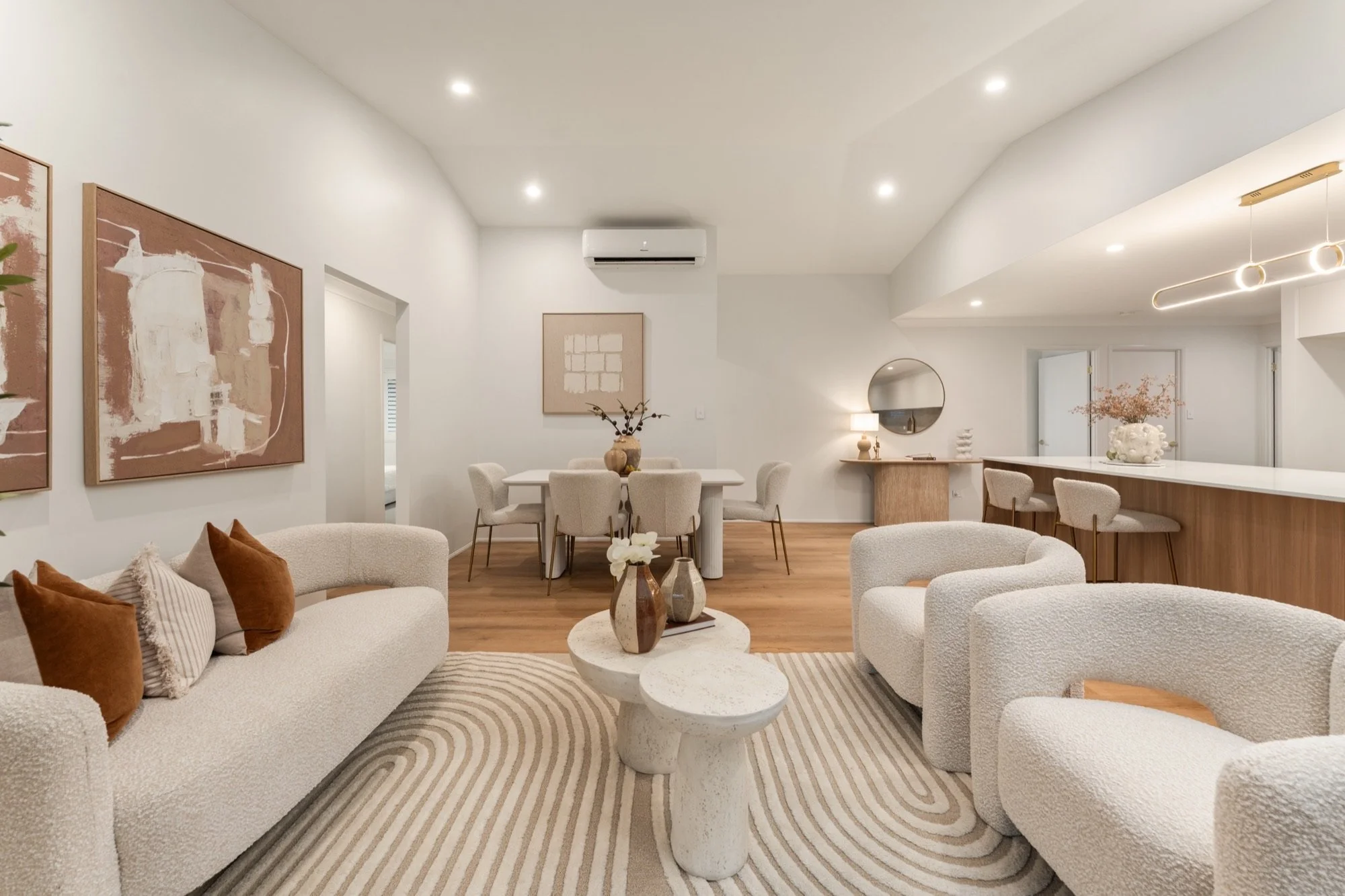 10 Cazna Court, Redland Bay Internet 11.jpg