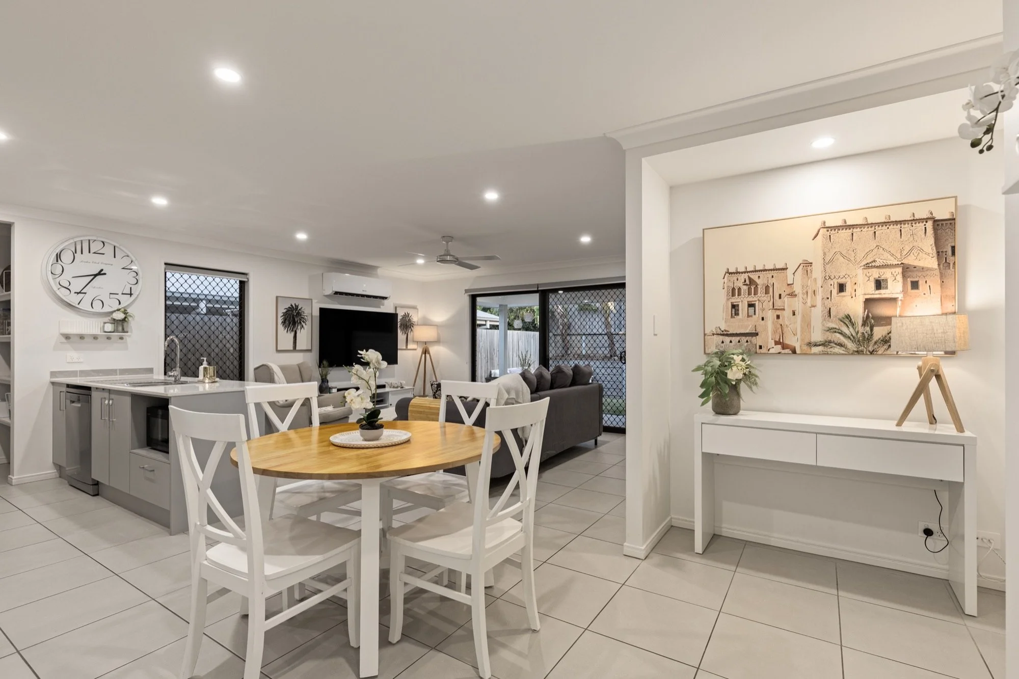 33 Lochridge Street, Thornlands Internet 05.jpg