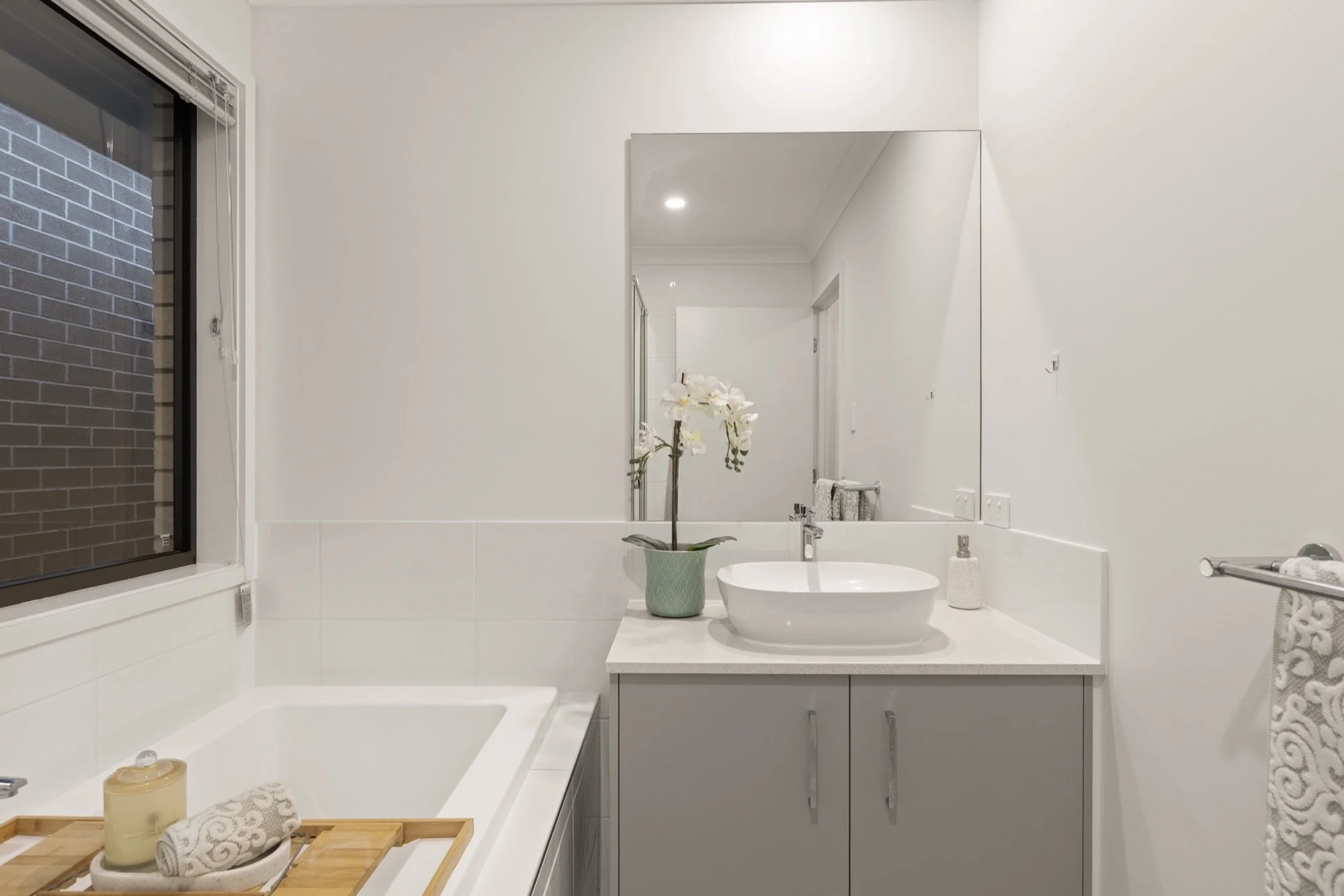33 Lochridge Street, Thornlands Internet 10.jpg