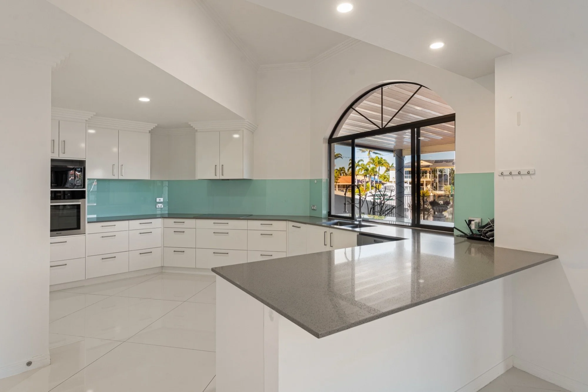 13 Carling Court, Cleveland Internet 14.jpg