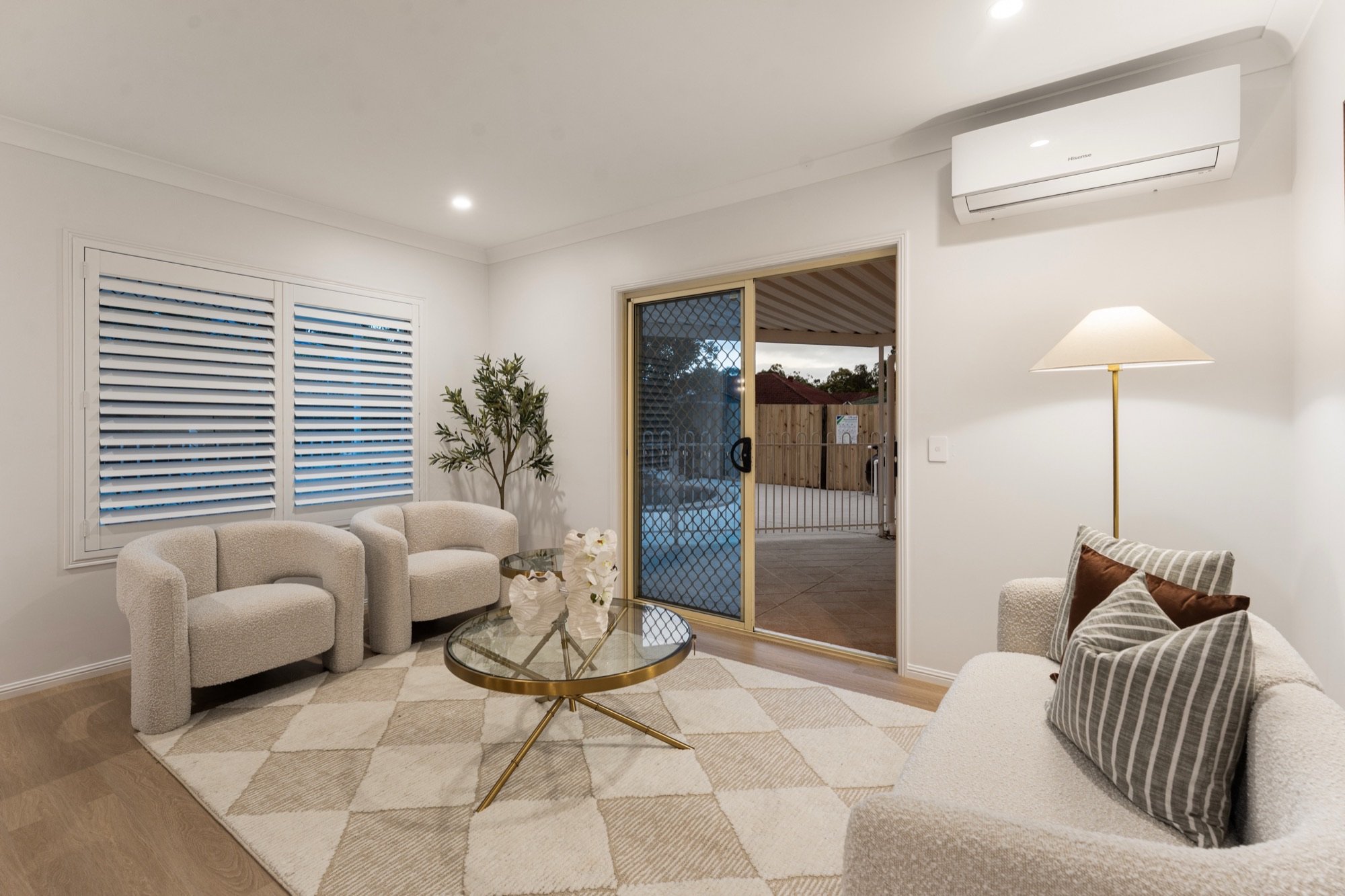 10 Alex Court, Redland Bay Internet 06.jpg