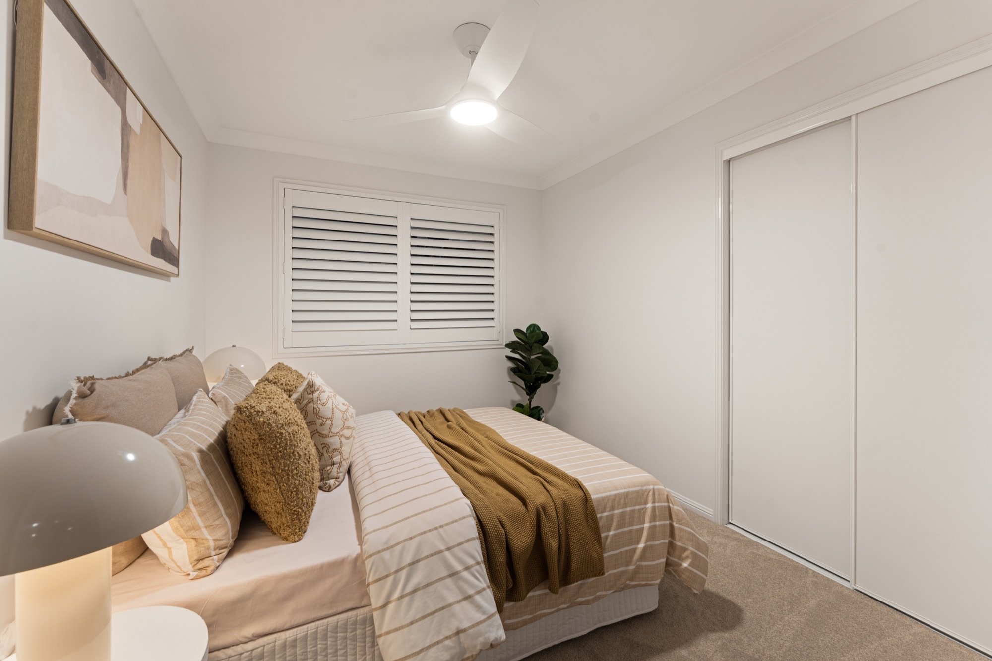 10 Alex Court, Redland Bay Internet 16.jpg